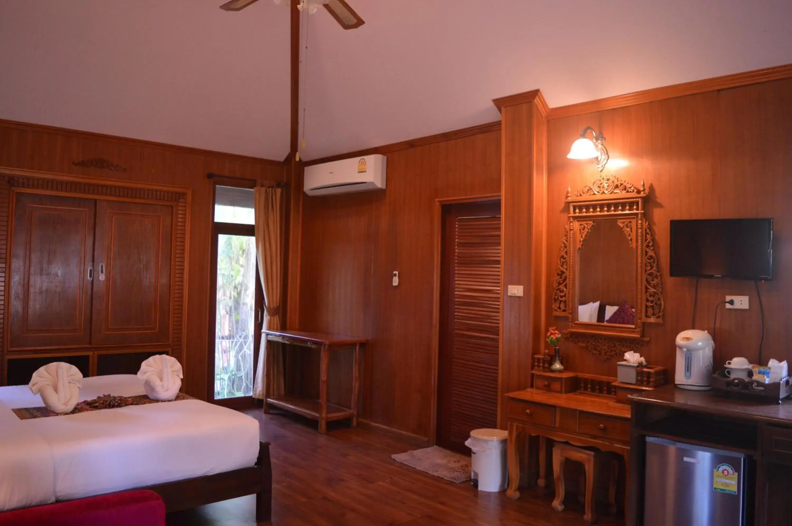 Photo of the whole room in Sayang Beach Resort Koh Lanta