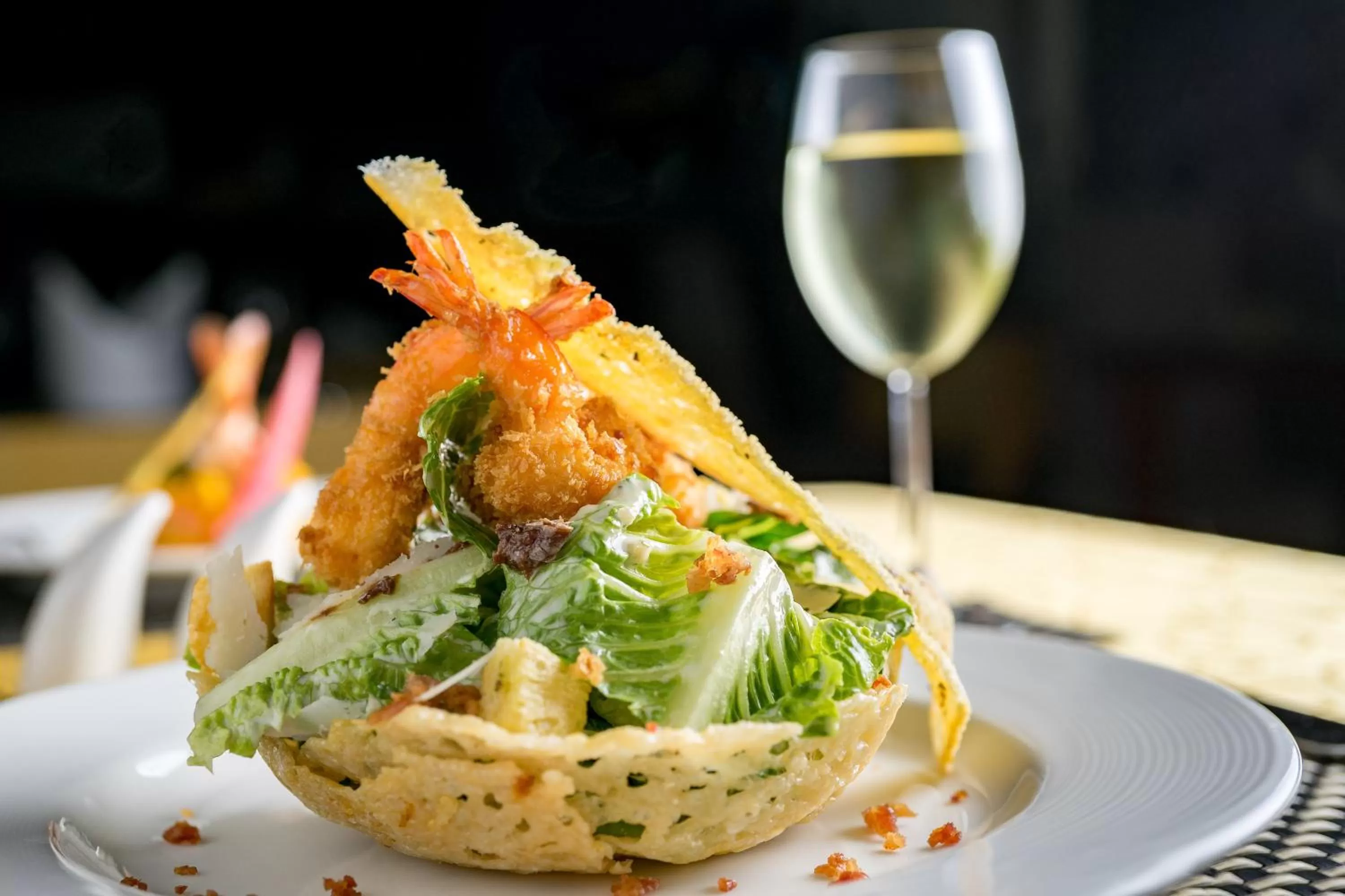 Meals in Metta Residence & Spa