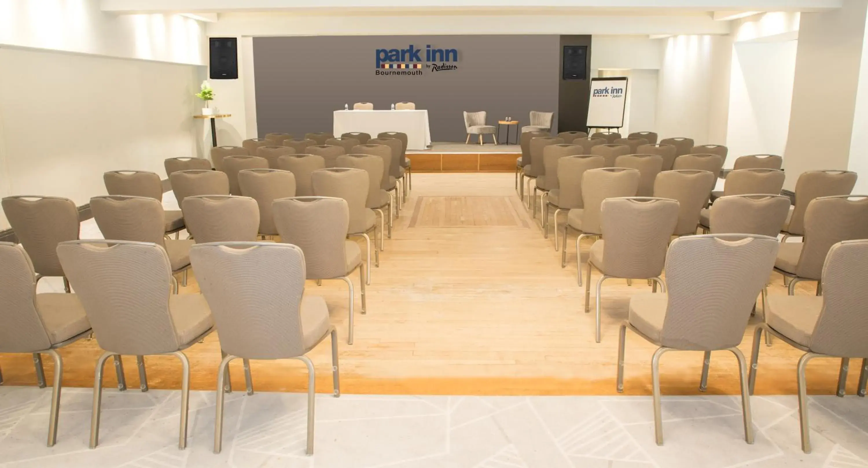 Meeting/conference room in Park Inn by Radisson Bournemouth