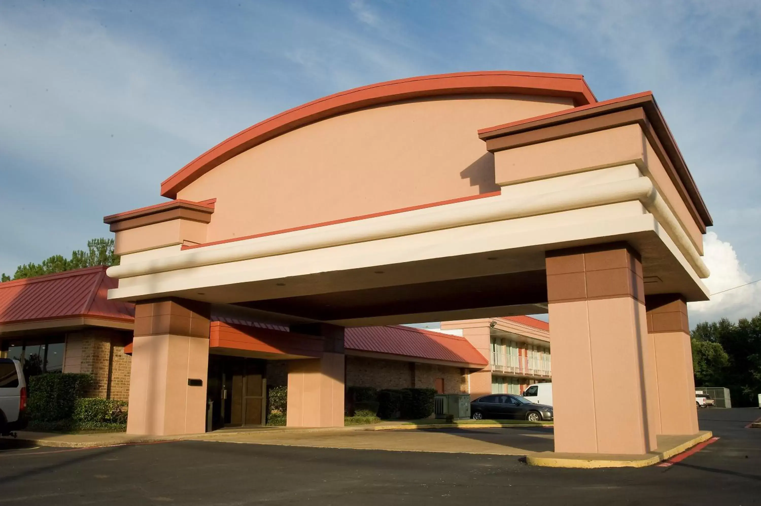 Facade/entrance, Property Building in Express Inn & Suites