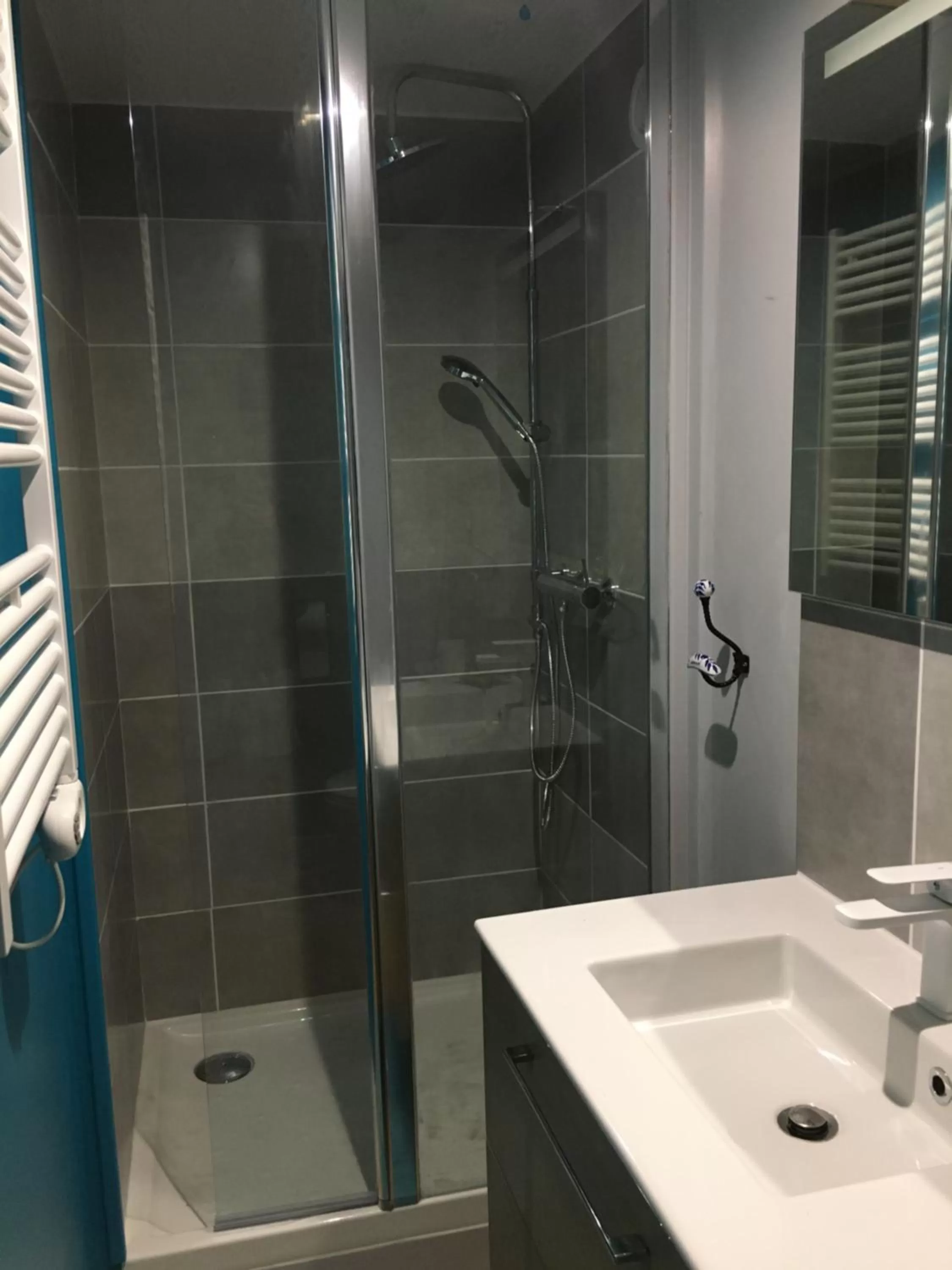 Bathroom in La Ferme de Kérivoas