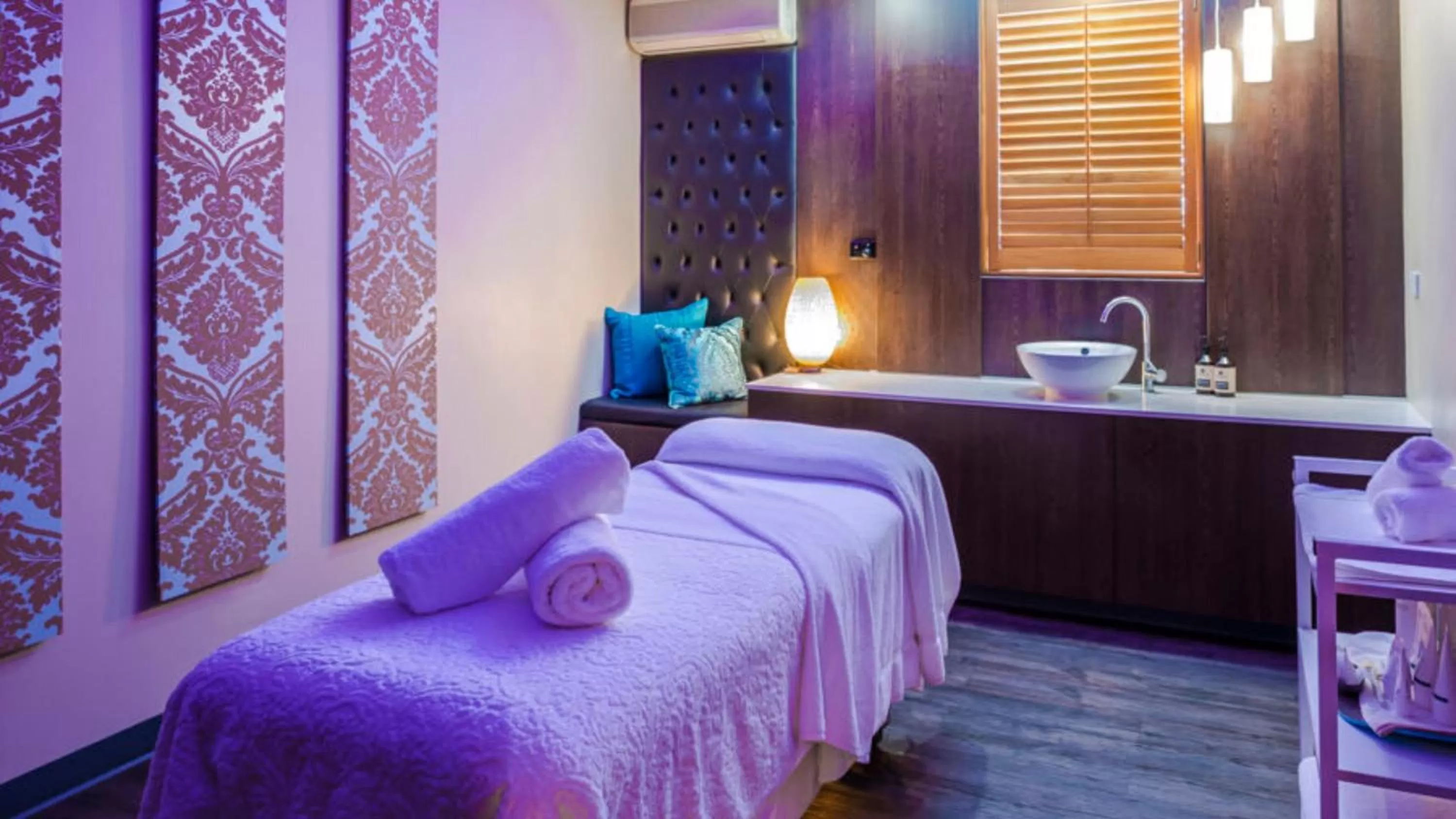 Spa and wellness centre/facilities, Bed in Crowne Plaza Hawkesbury Valley by IHG