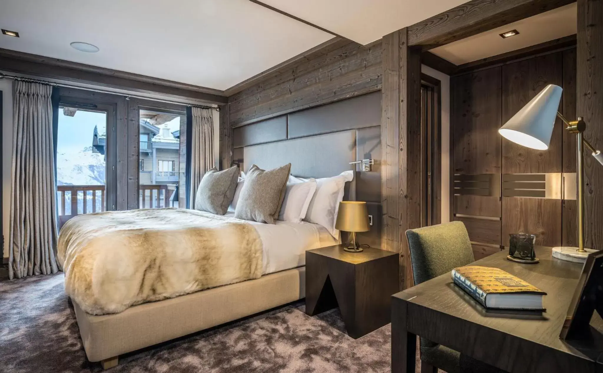 Bed in Six Senses Residences & Spa Courchevel