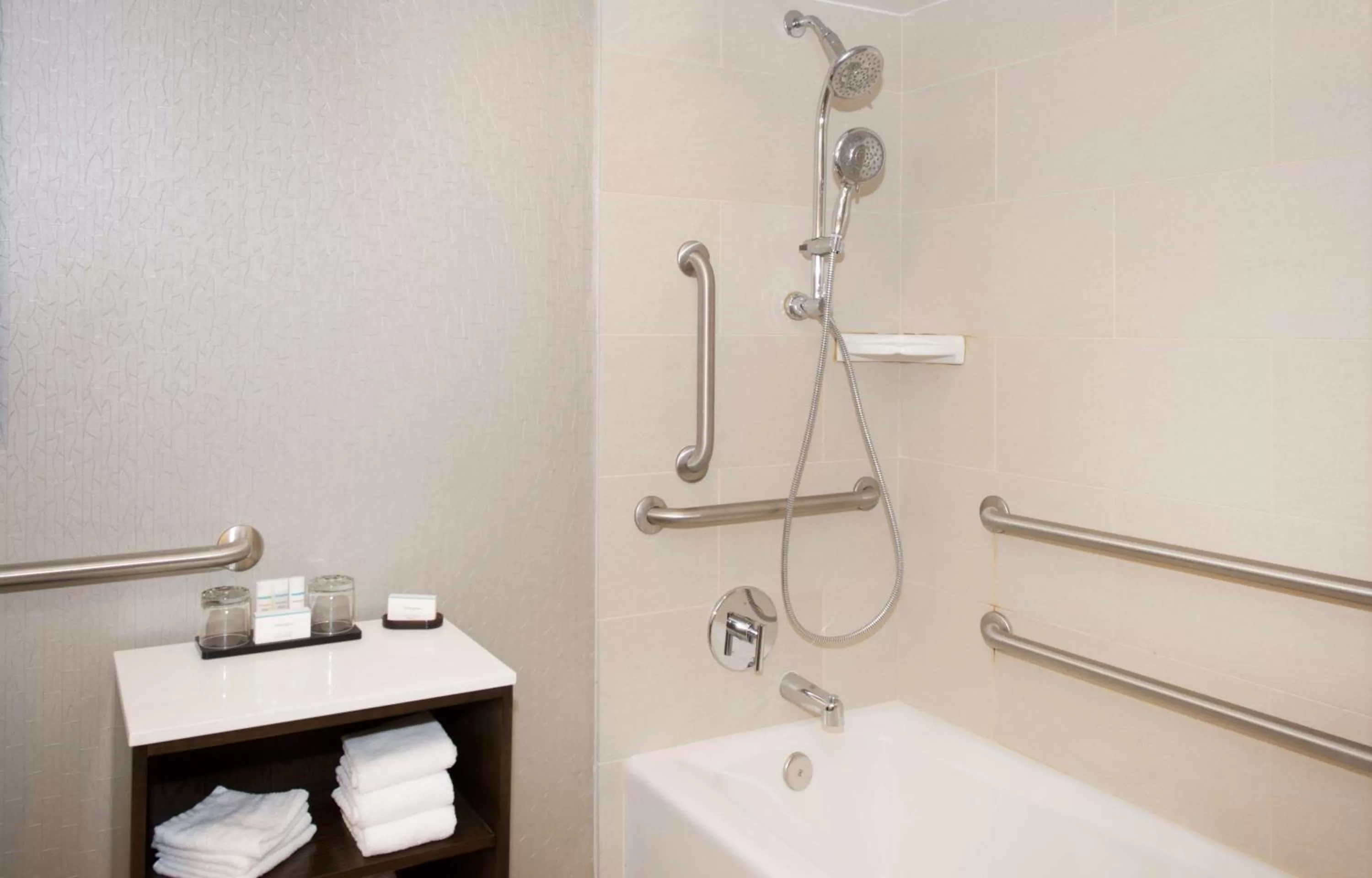 Bathroom in Embassy Suites by Hilton Portland Tigard