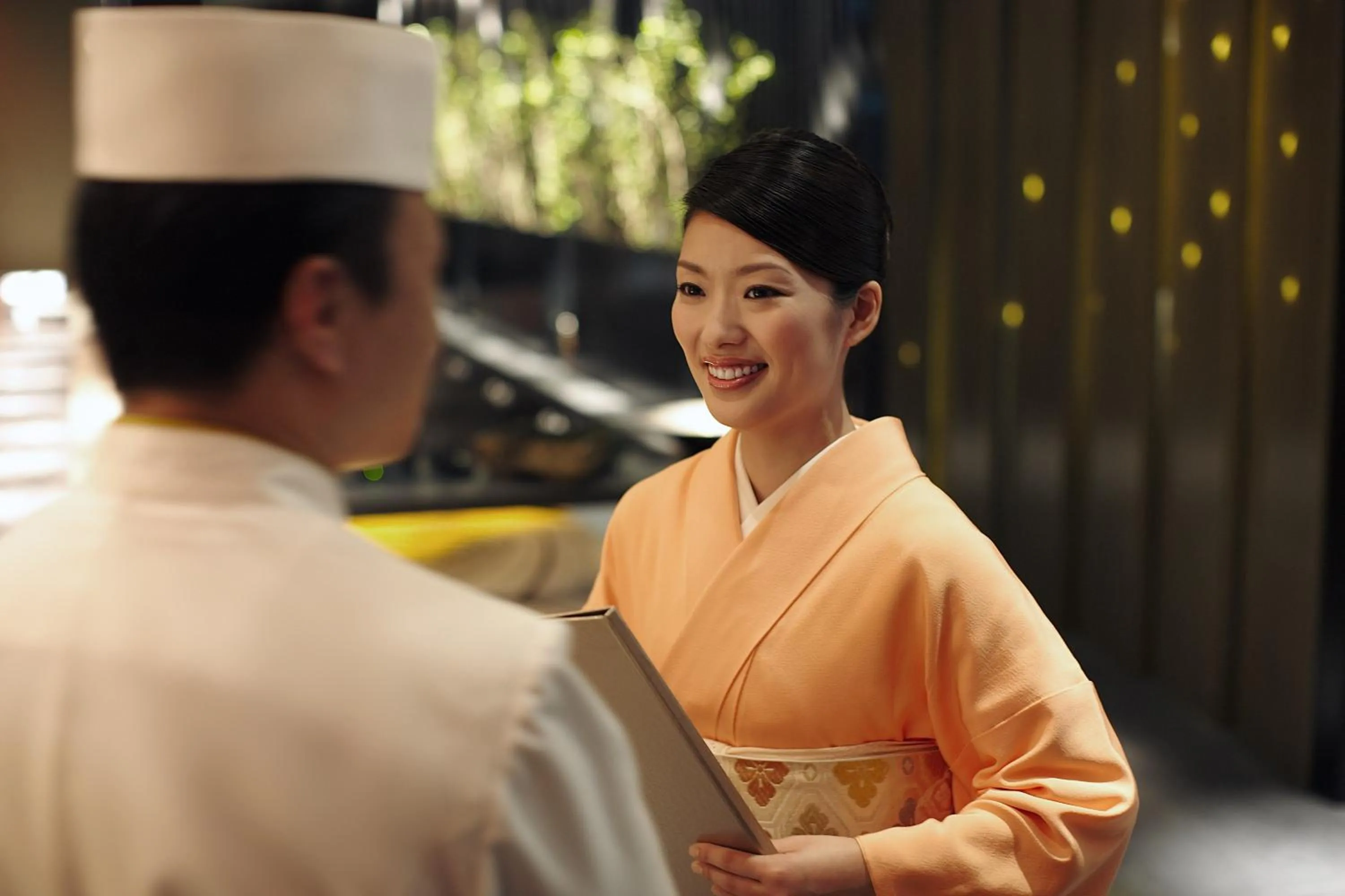 Restaurant/places to eat in Shangri-La Tokyo