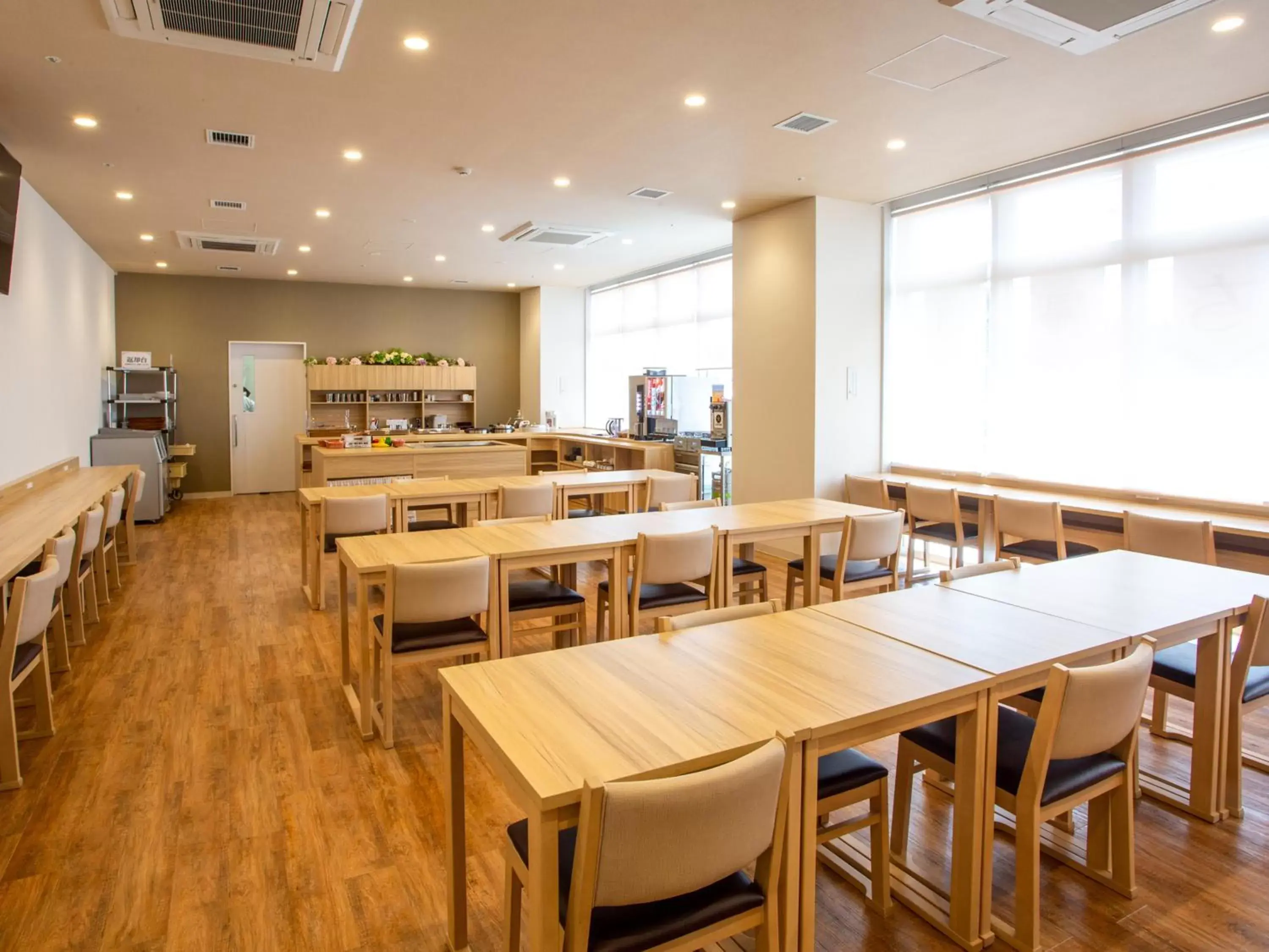 Restaurant/Places to Eat in Kuretake Inn Premium Fukuroi Ekimae