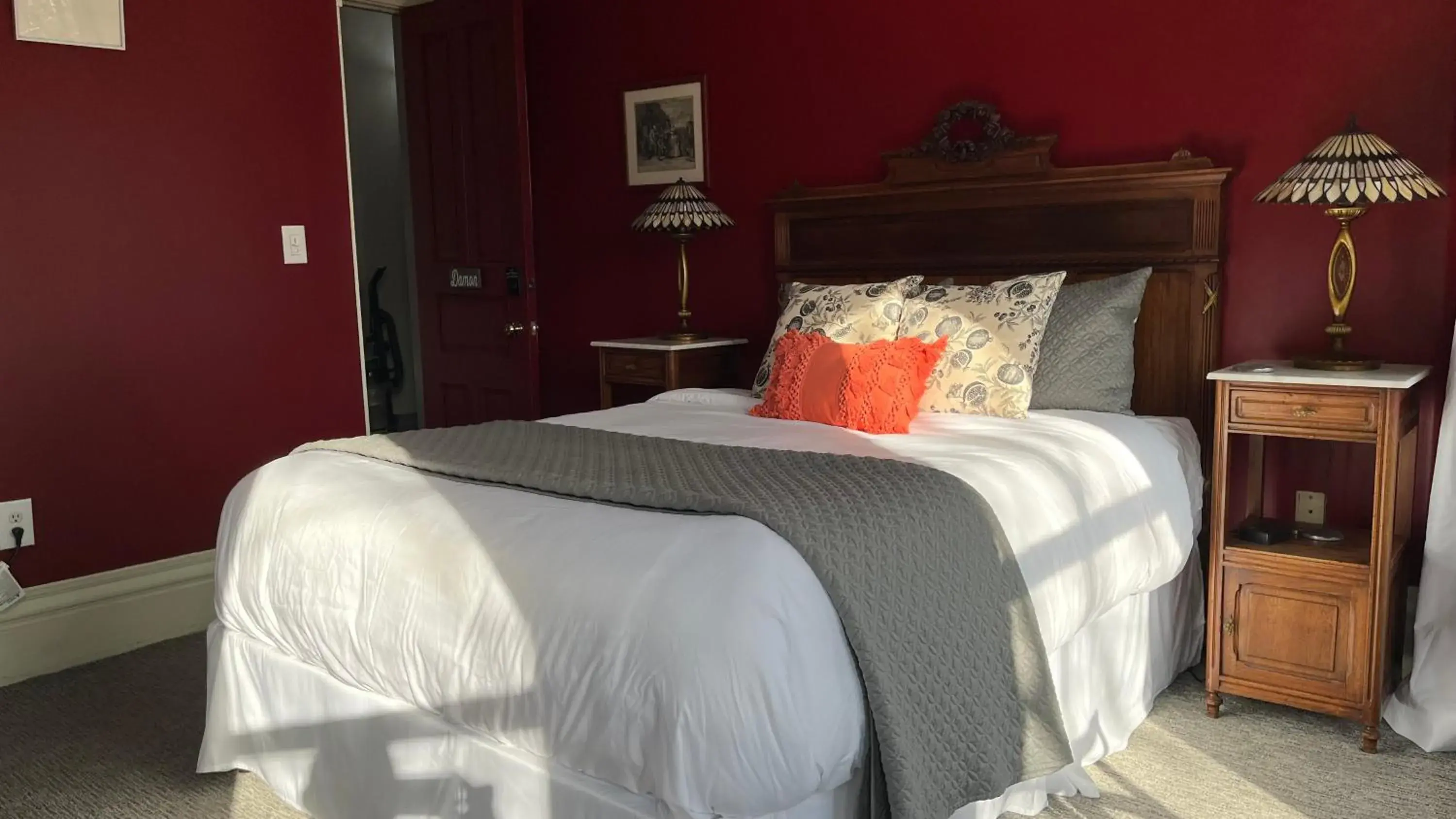 Bed in Stone Gables Inn