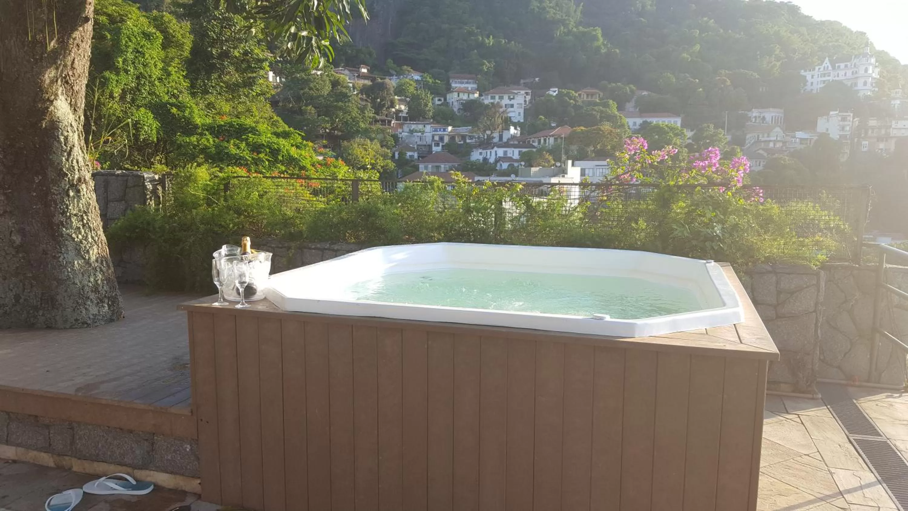 Hot Tub in Sant' Martre