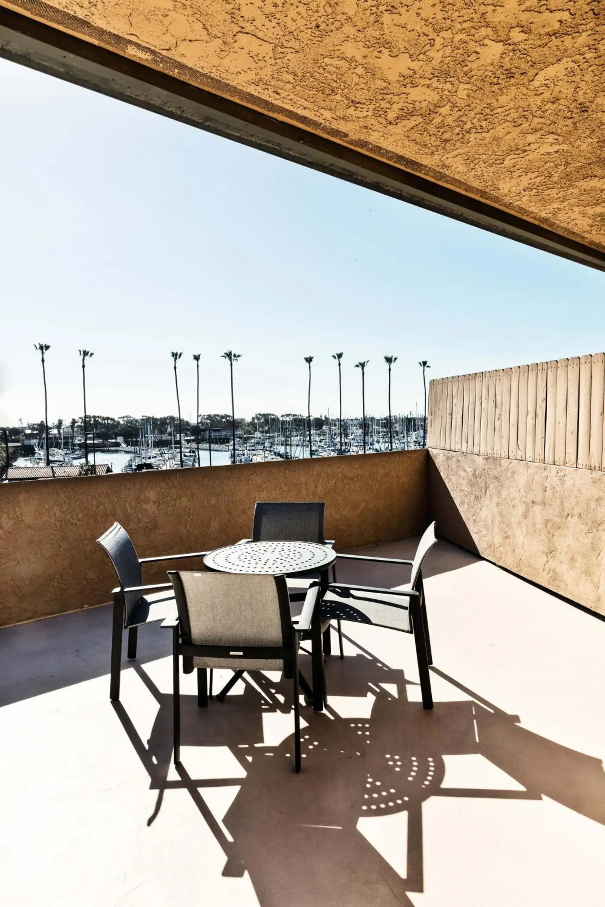 Photo of the whole room, Balcony/Terrace in Four Points By Sheraton Ventura Harbor Resort