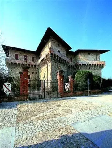 Street view, Property Building in Castello del Capitano delle Artiglierie