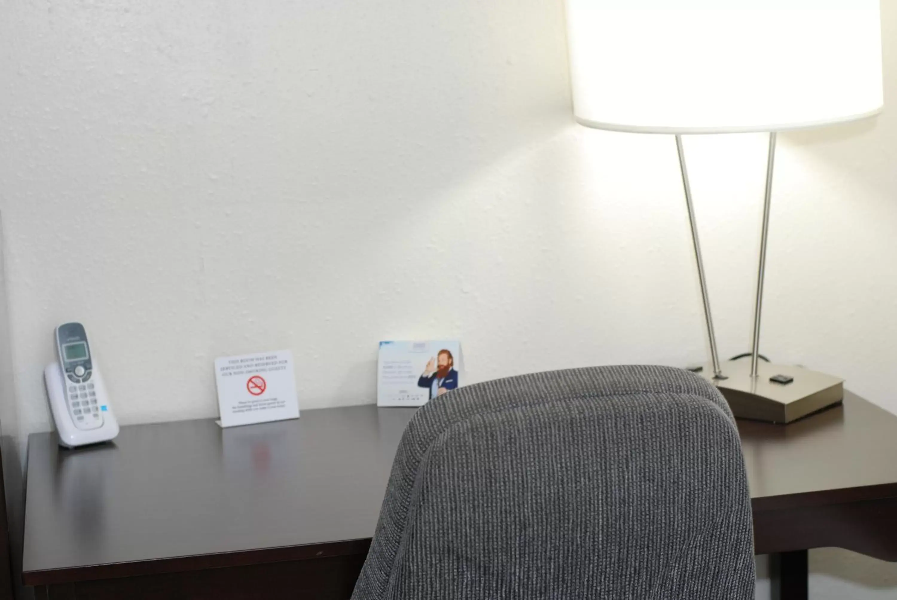 Other, Seating Area in Days Inn by Wyndham Dyersburg