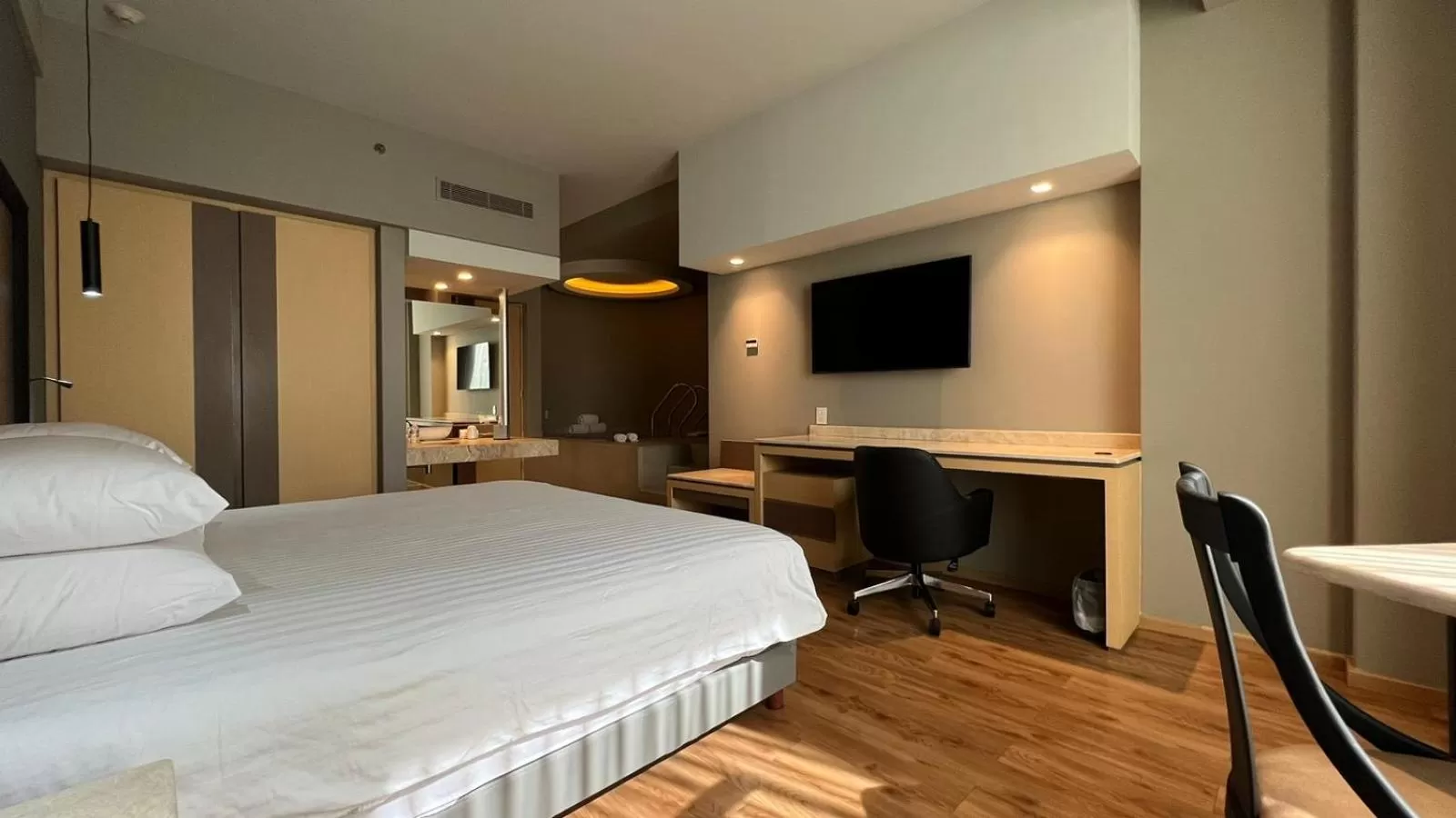 Bed in Ramada by Wyndham Mexico City Santa Fe