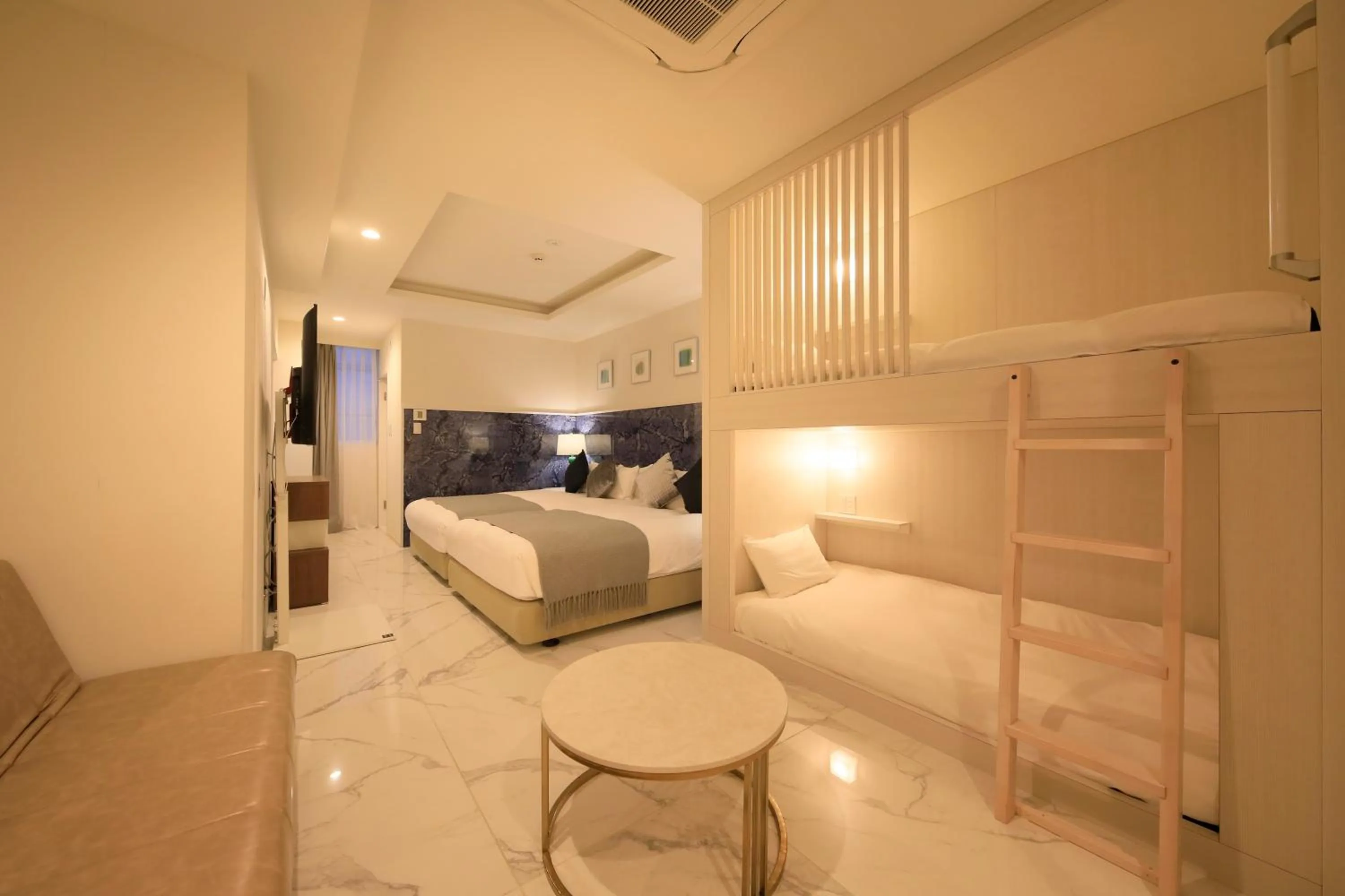 Bed in Centurion Hotel Residential Akasaka Station