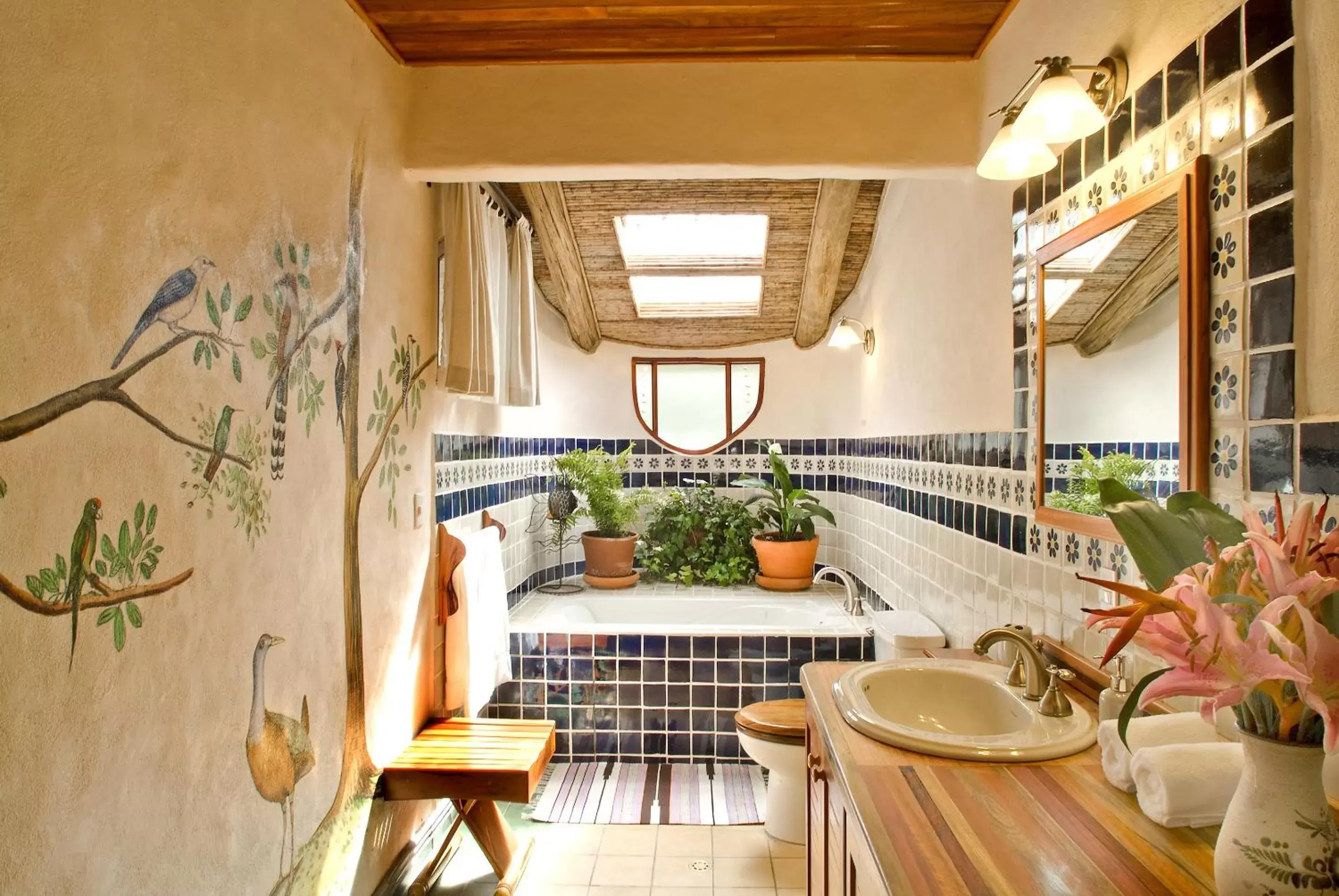 Bathroom, Lounge/Bar in Finca Rosa Blanca Coffee Farm and Inn