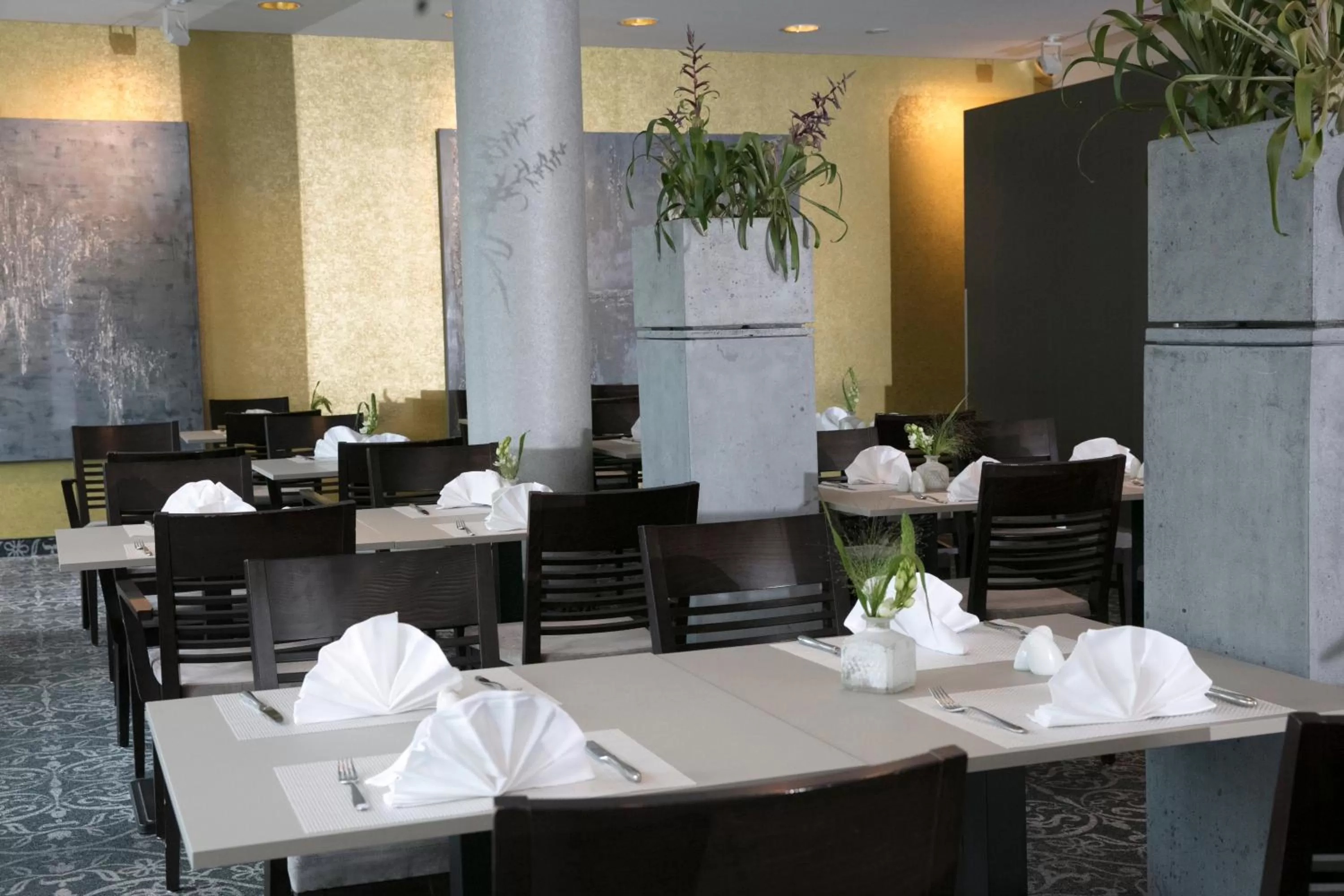 Restaurant/places to eat in Dorint An den Westfalenhallen Dortmund