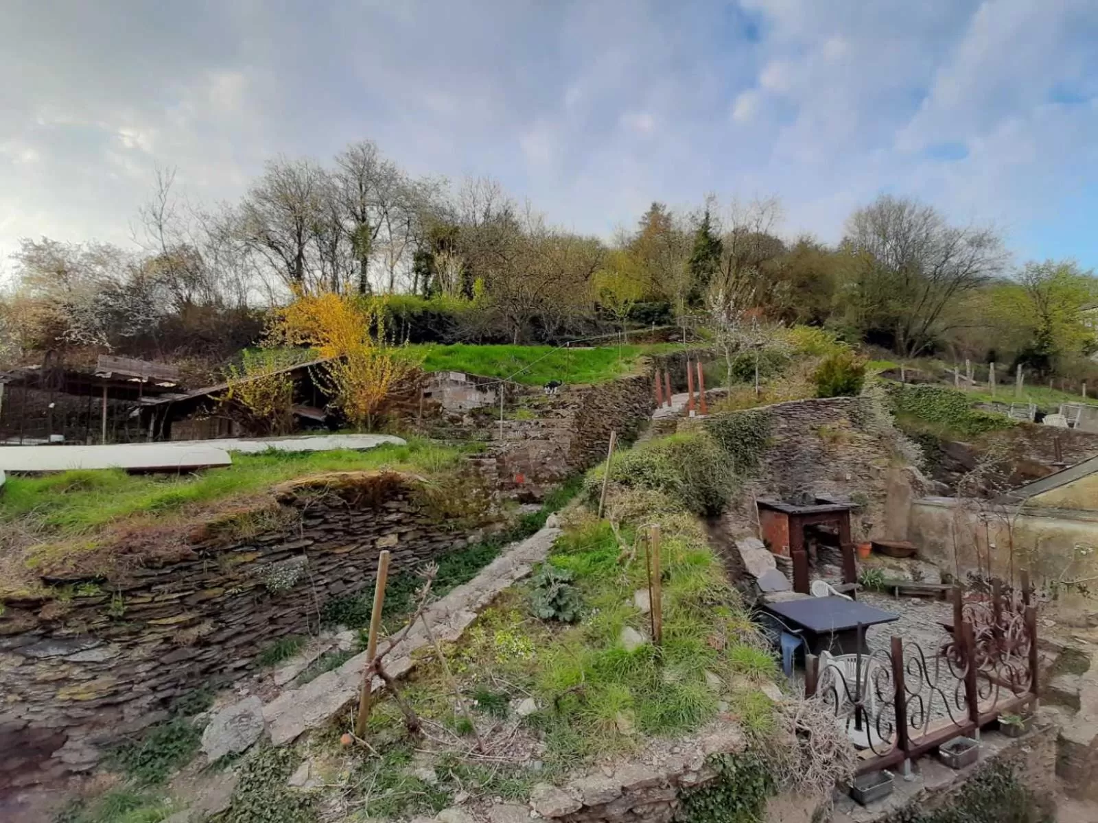 Two-Bedroom House in Golden Lion