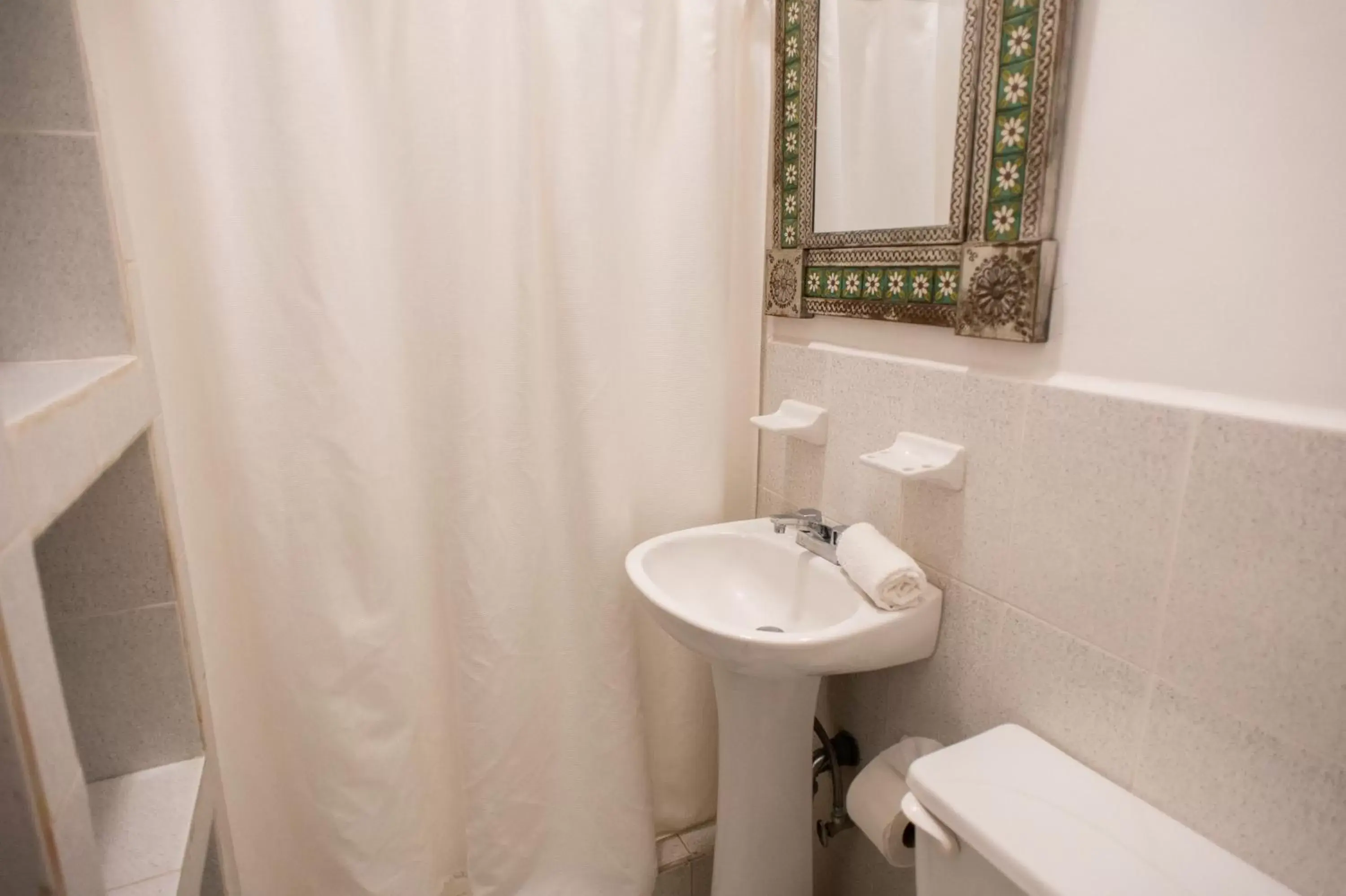 Bathroom in Posada San Miguelito