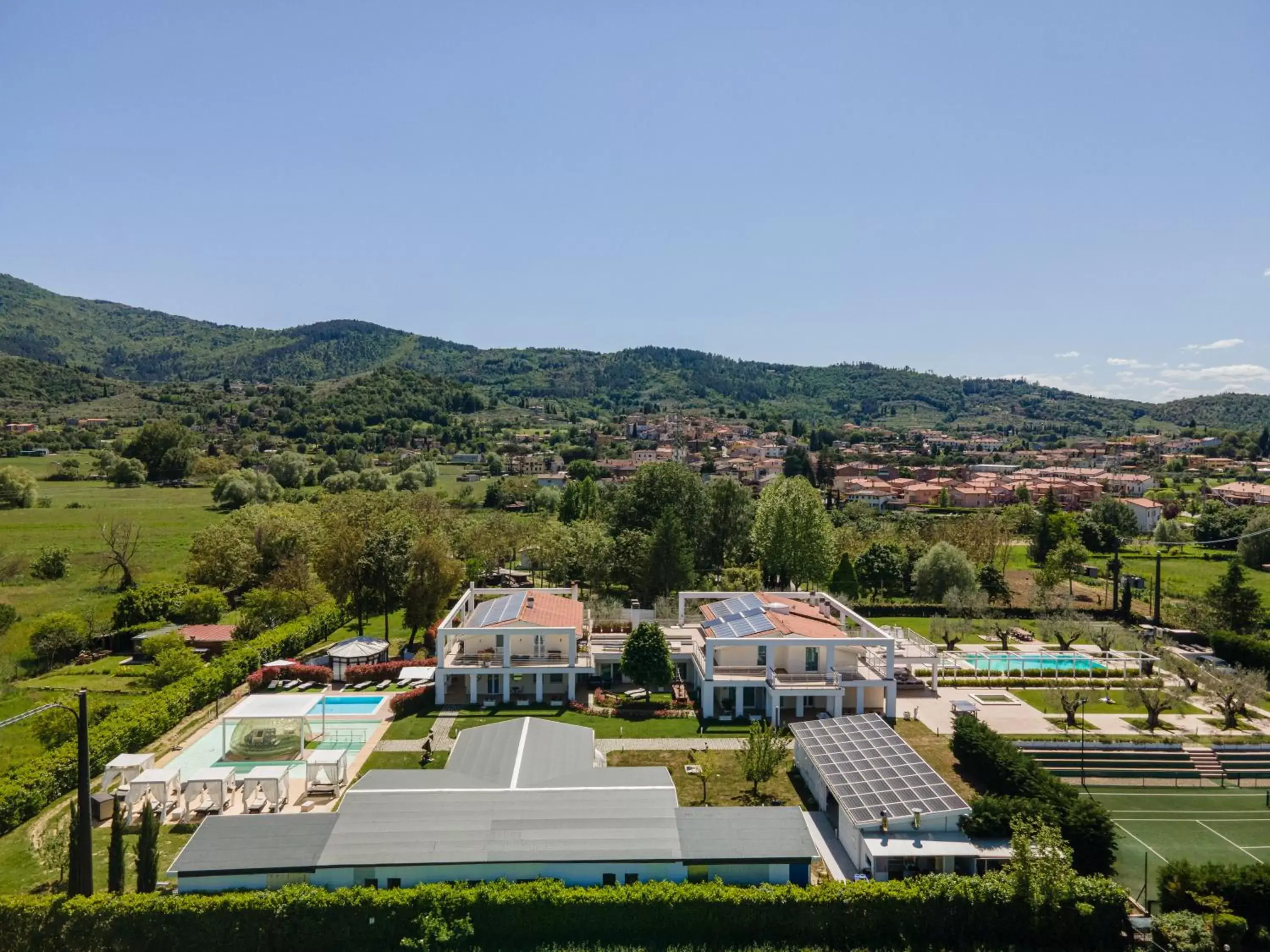 Bird's eye view, Bird's-eye View in iConic Wellness Resort