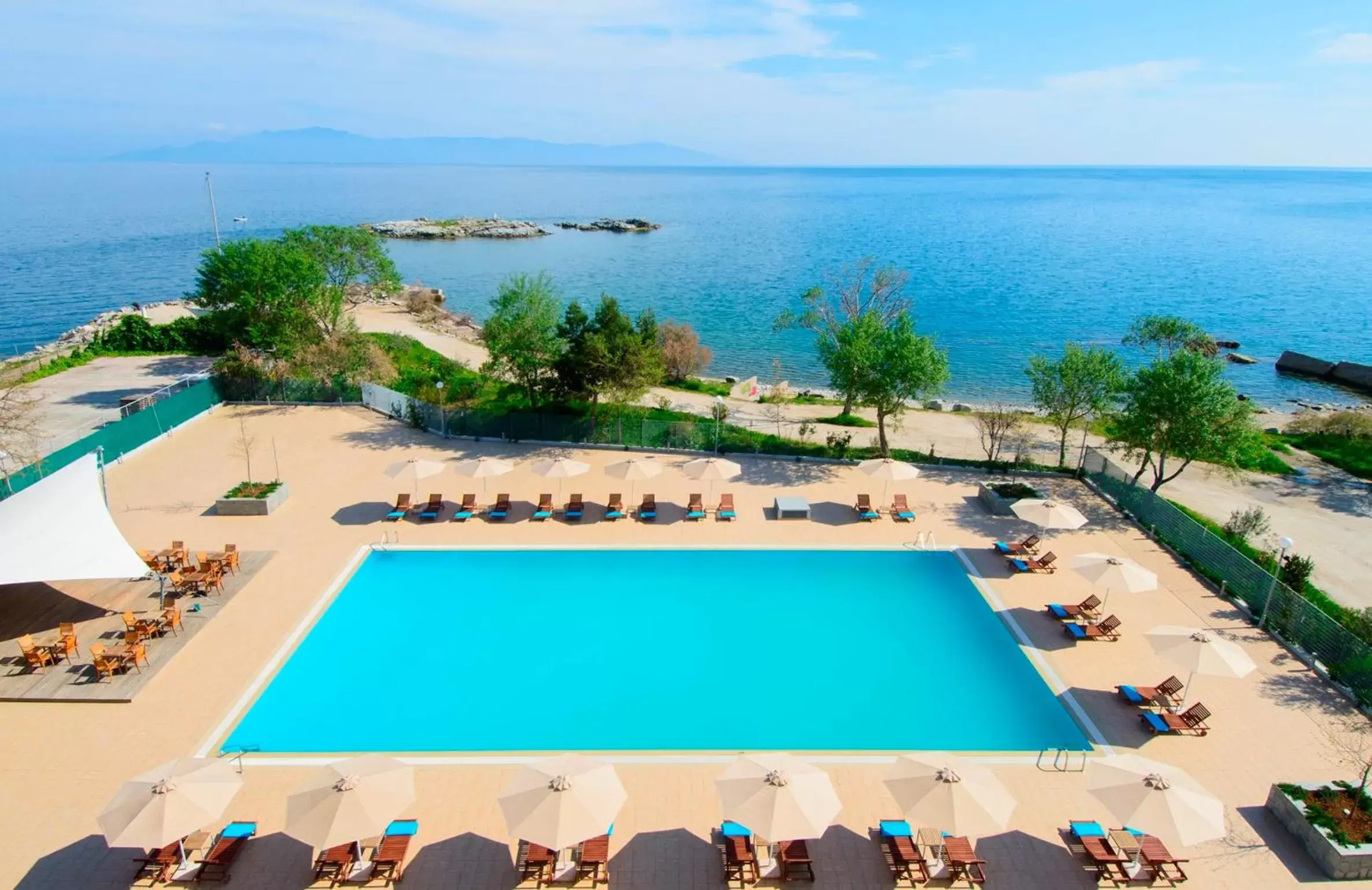 Swimming pool, Pool View in Lucy Hotel