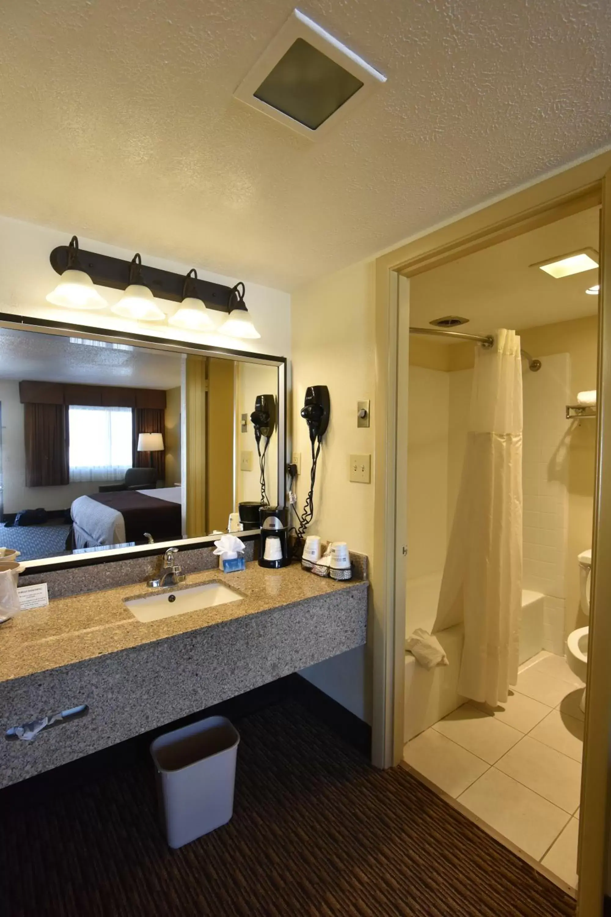 Toilet, Bathroom in Best Western Winchester Hotel