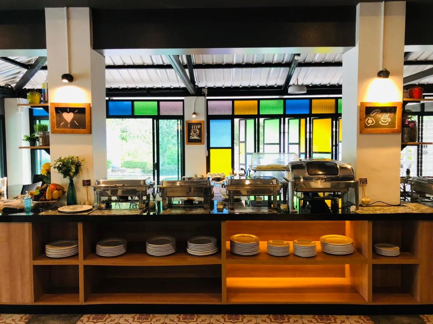 Restaurant/places to eat in The Rubber Hotel Phuket