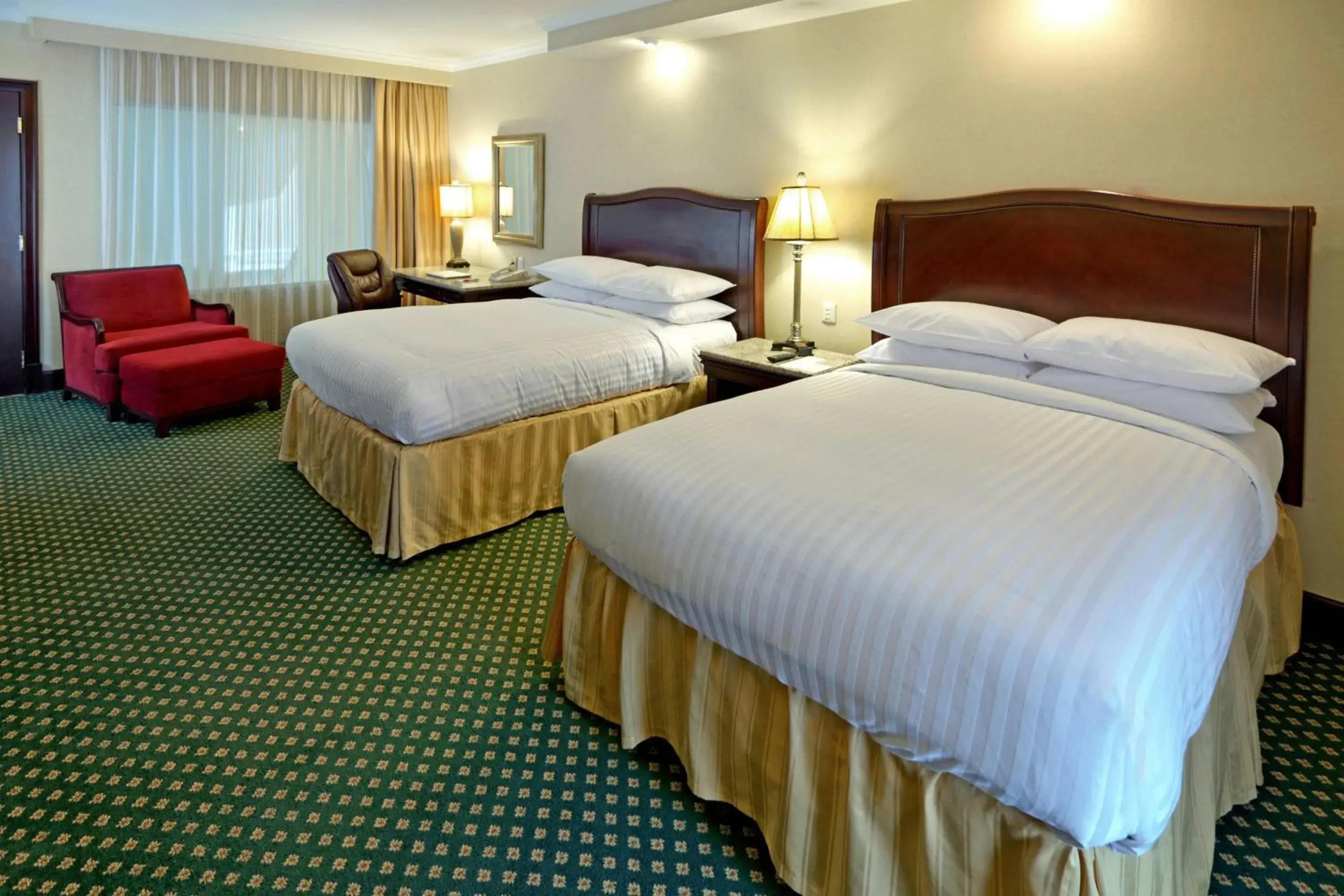 Photo of the whole room, Bed in Torreon Marriott Hotel