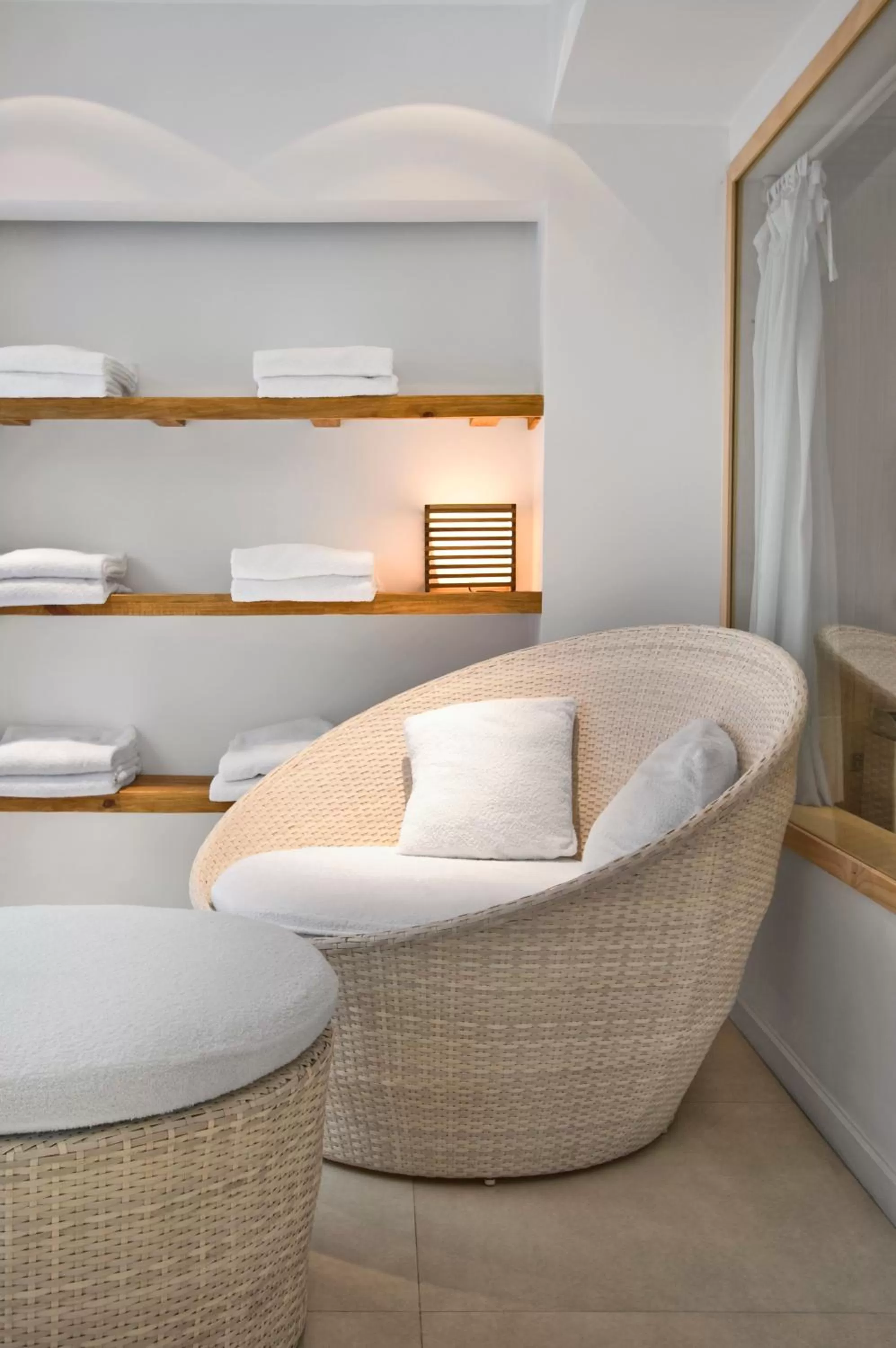 Sauna, Bed in San Isidro Plaza Hotel