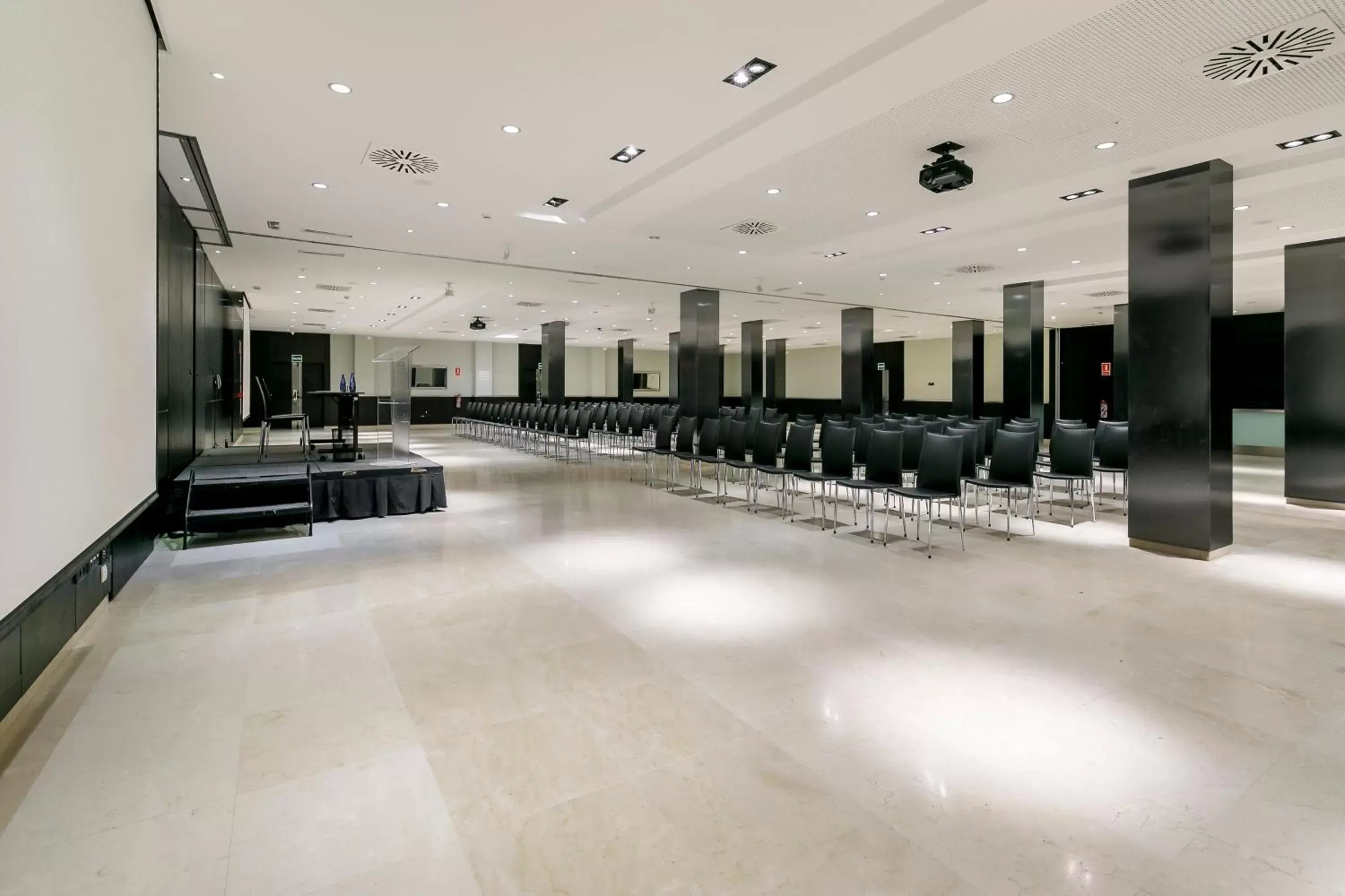 Meeting/conference room in Sol Principe