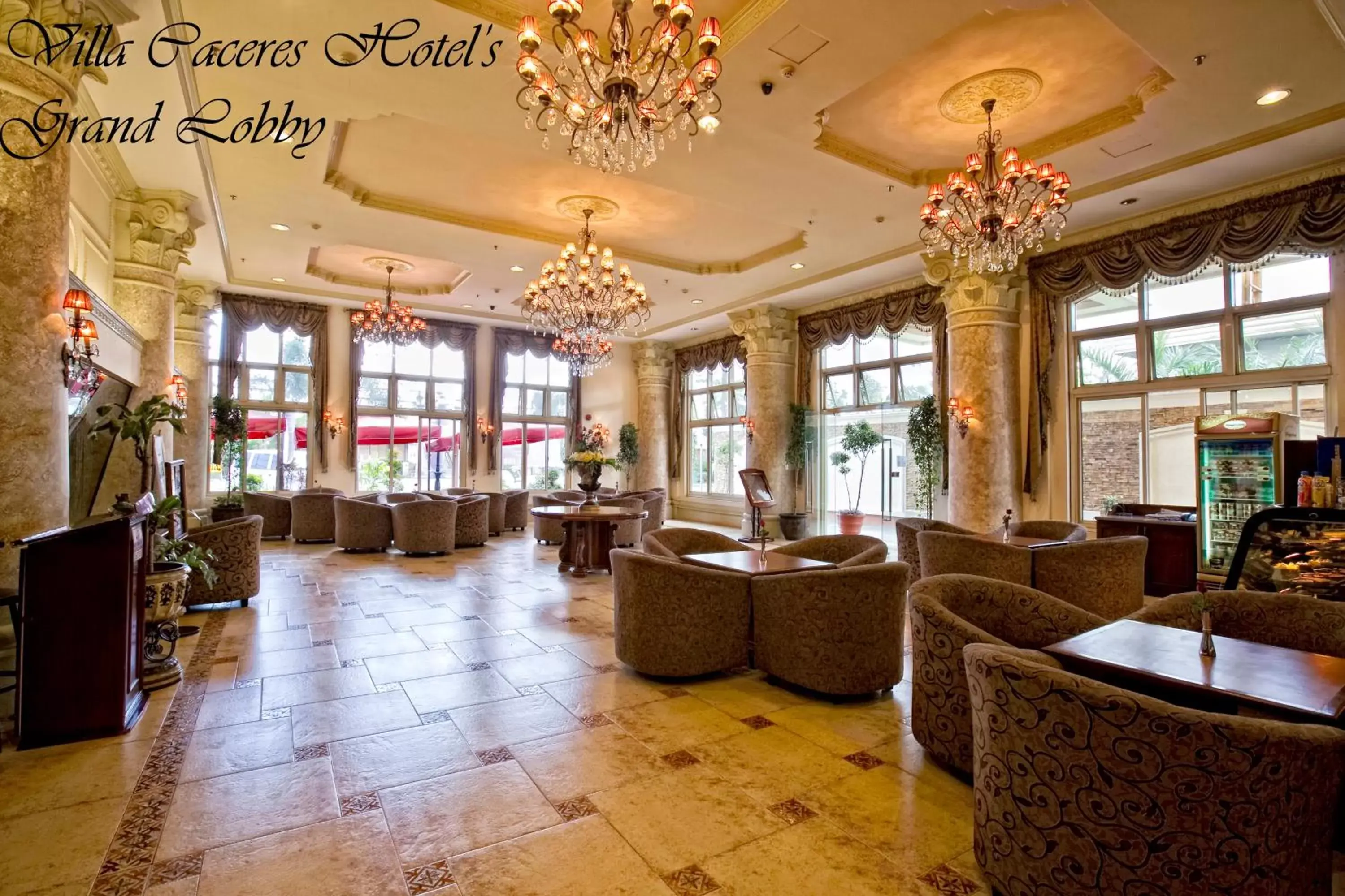 Lobby or reception in Villa Caceres Hotel