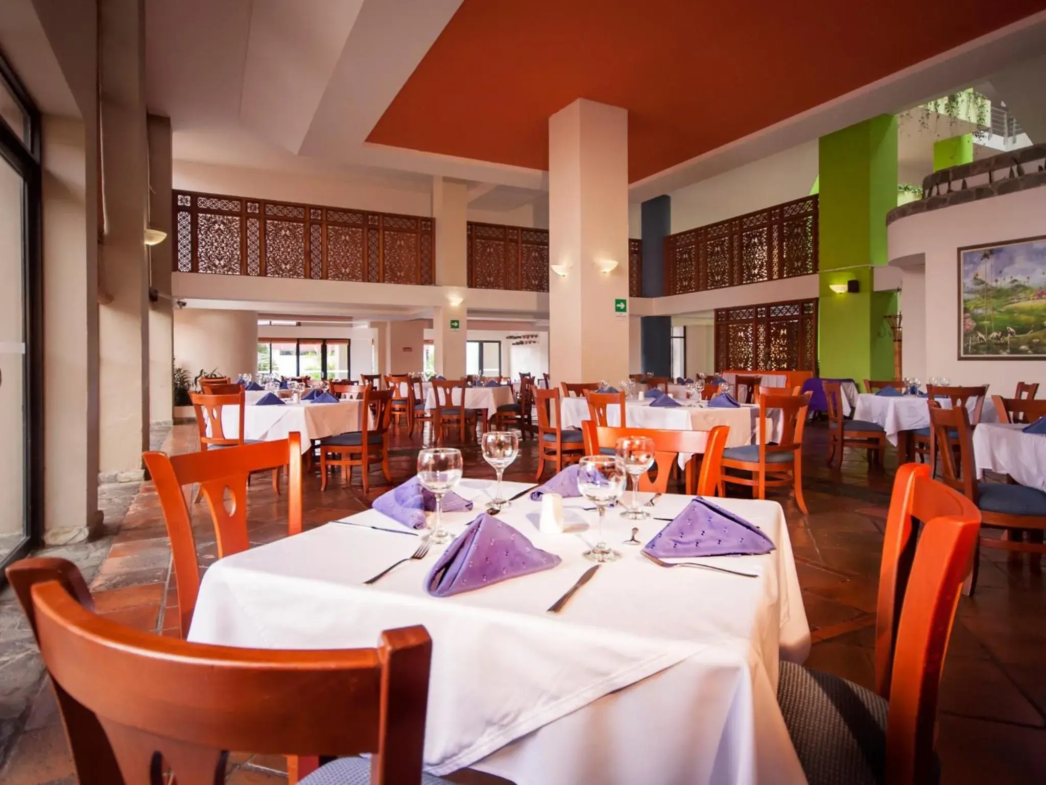 Restaurant/places to eat in Armenia Hotel Restaurant/places to eat in Armenia Hotel