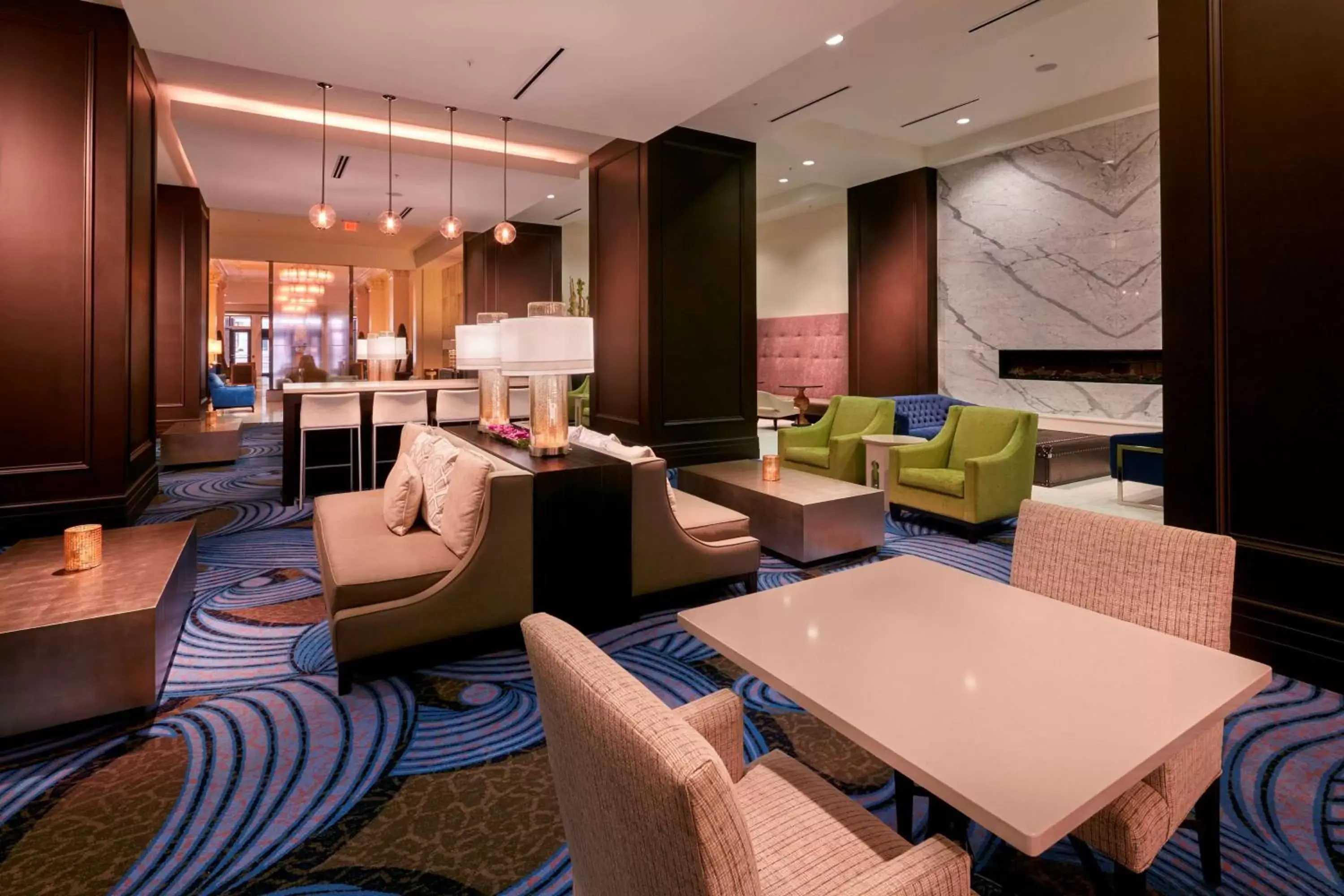 Lobby or reception in Embassy Suites Louisville Downtown