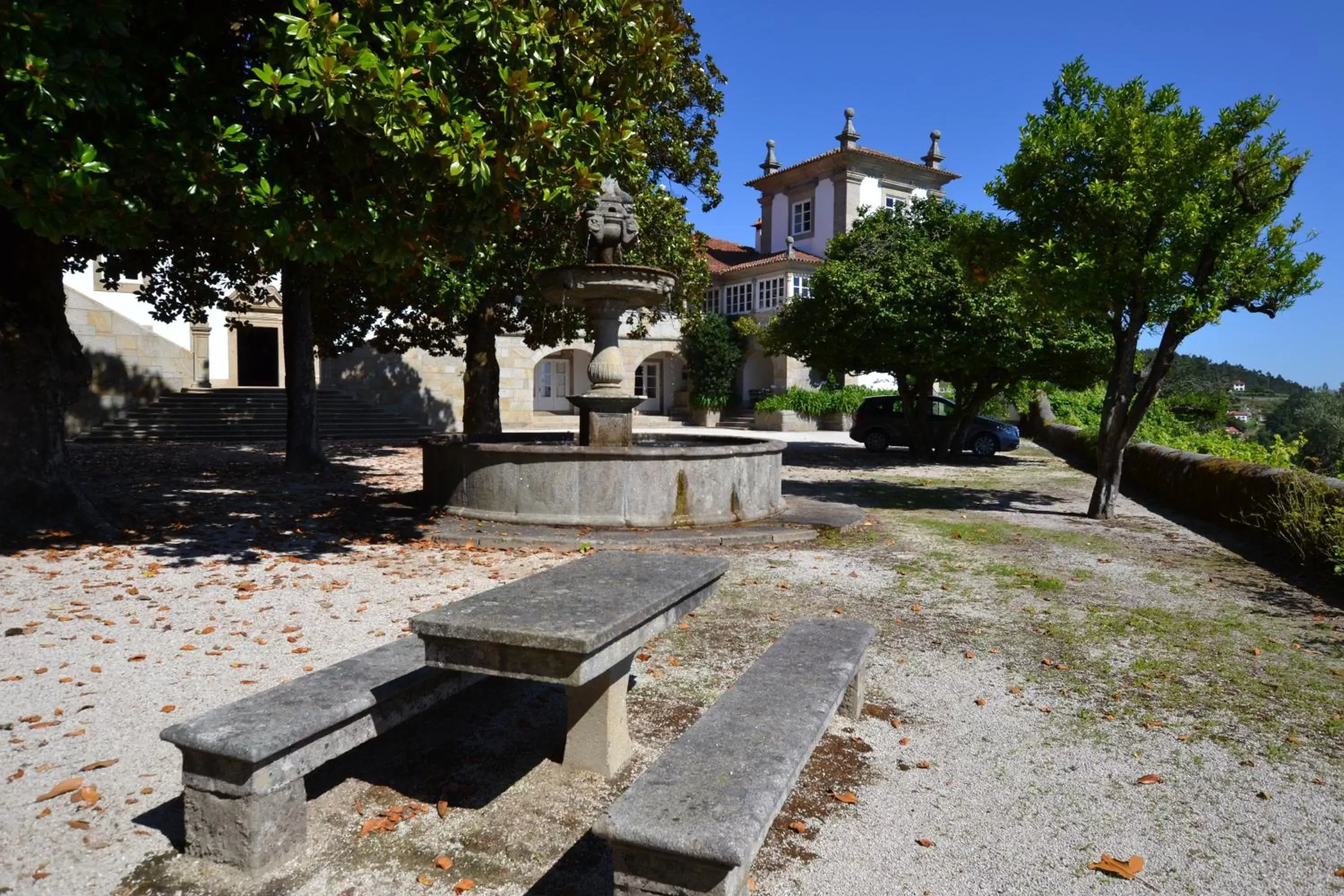 Garden, Property Building in Paço de Calheiros - Turismo de Habitação