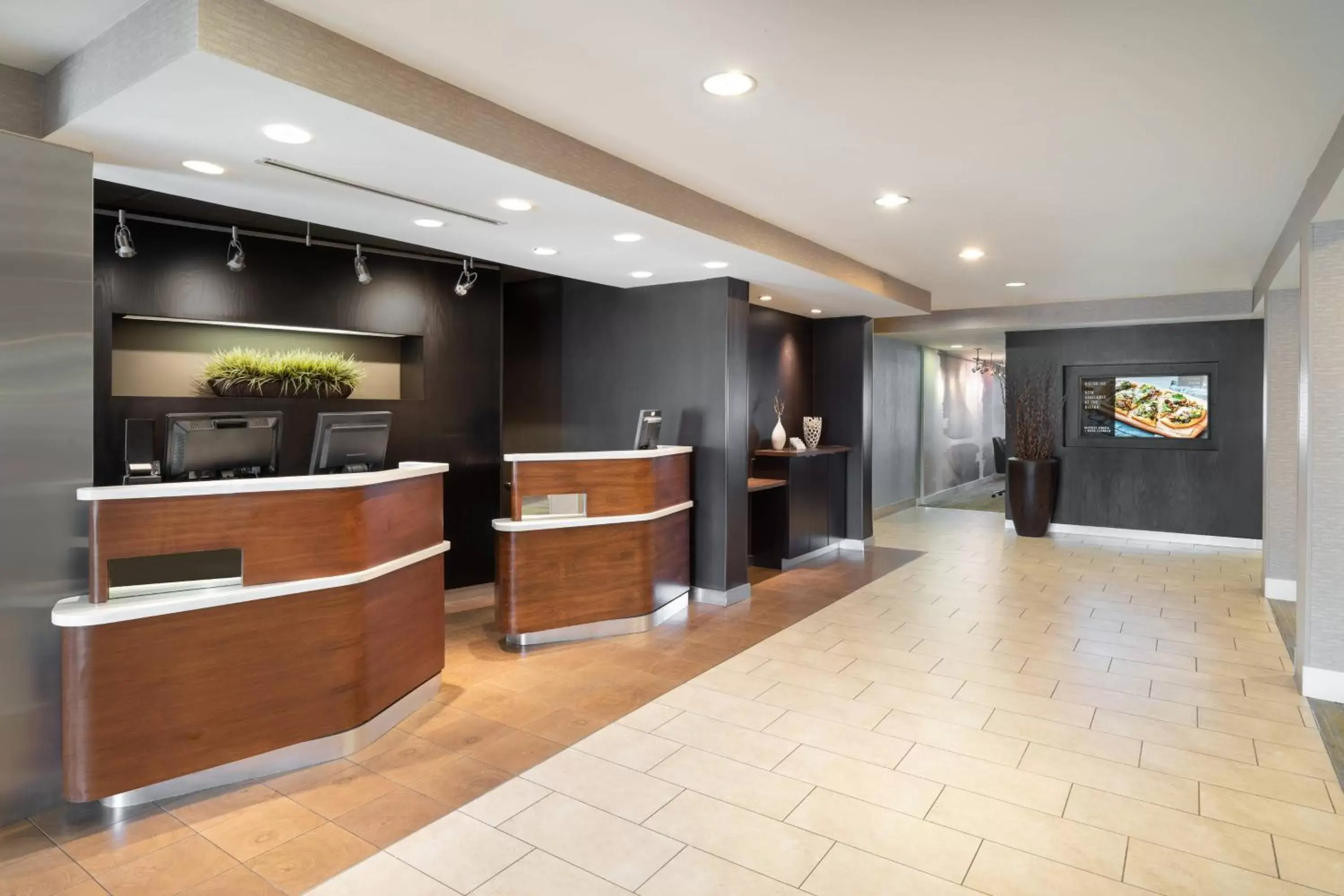 Property building, Lobby/Reception in Courtyard by Marriott Princeton