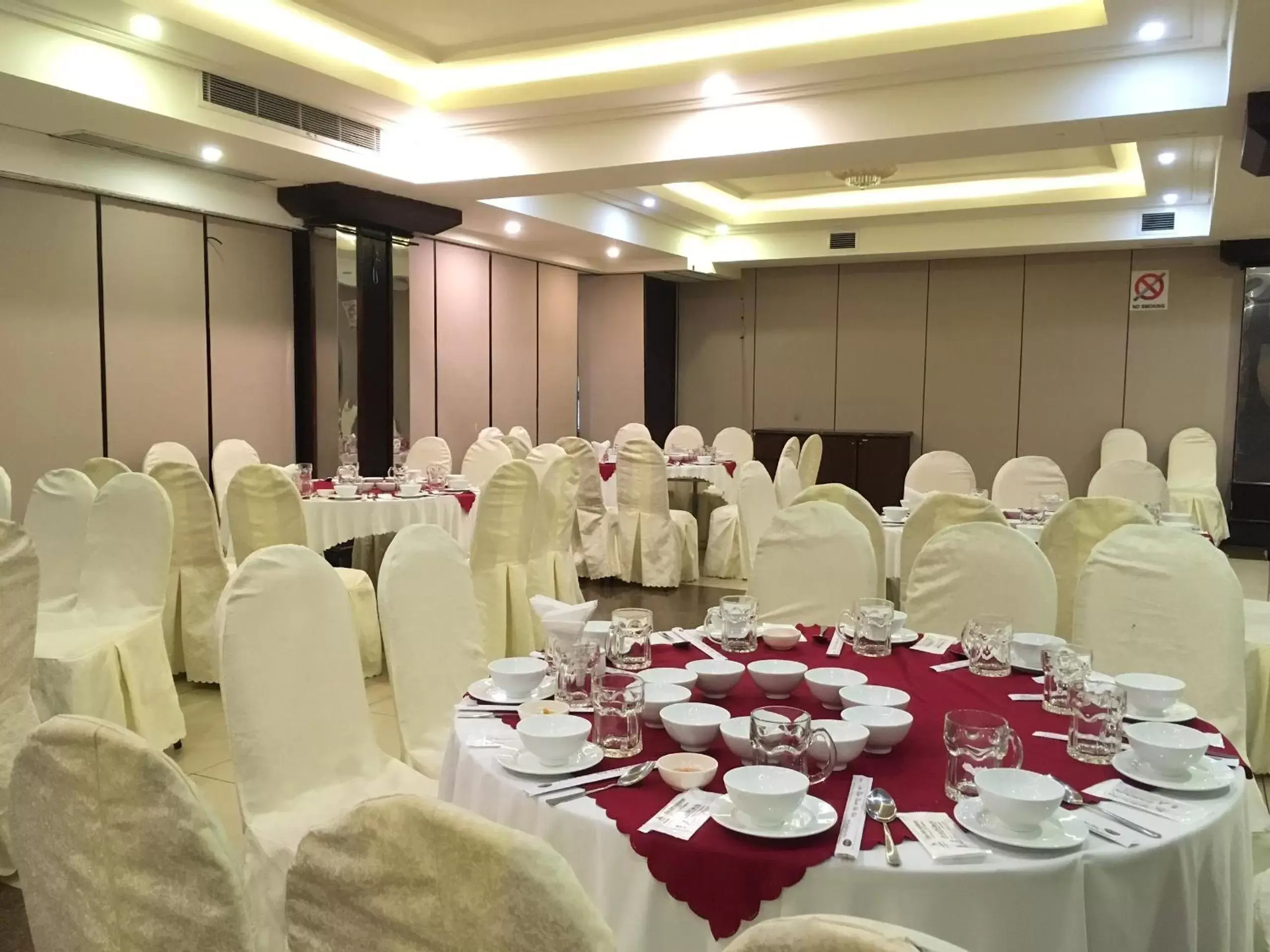 Banquet Facilities in Kieu Anh Hotel