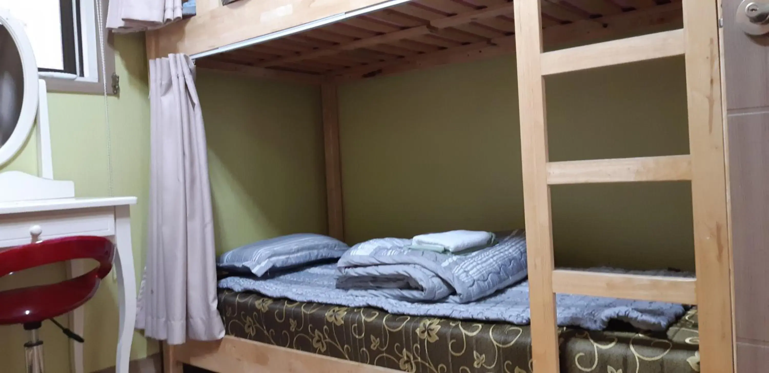 Bed in Birdsnest Hostel Hongdae