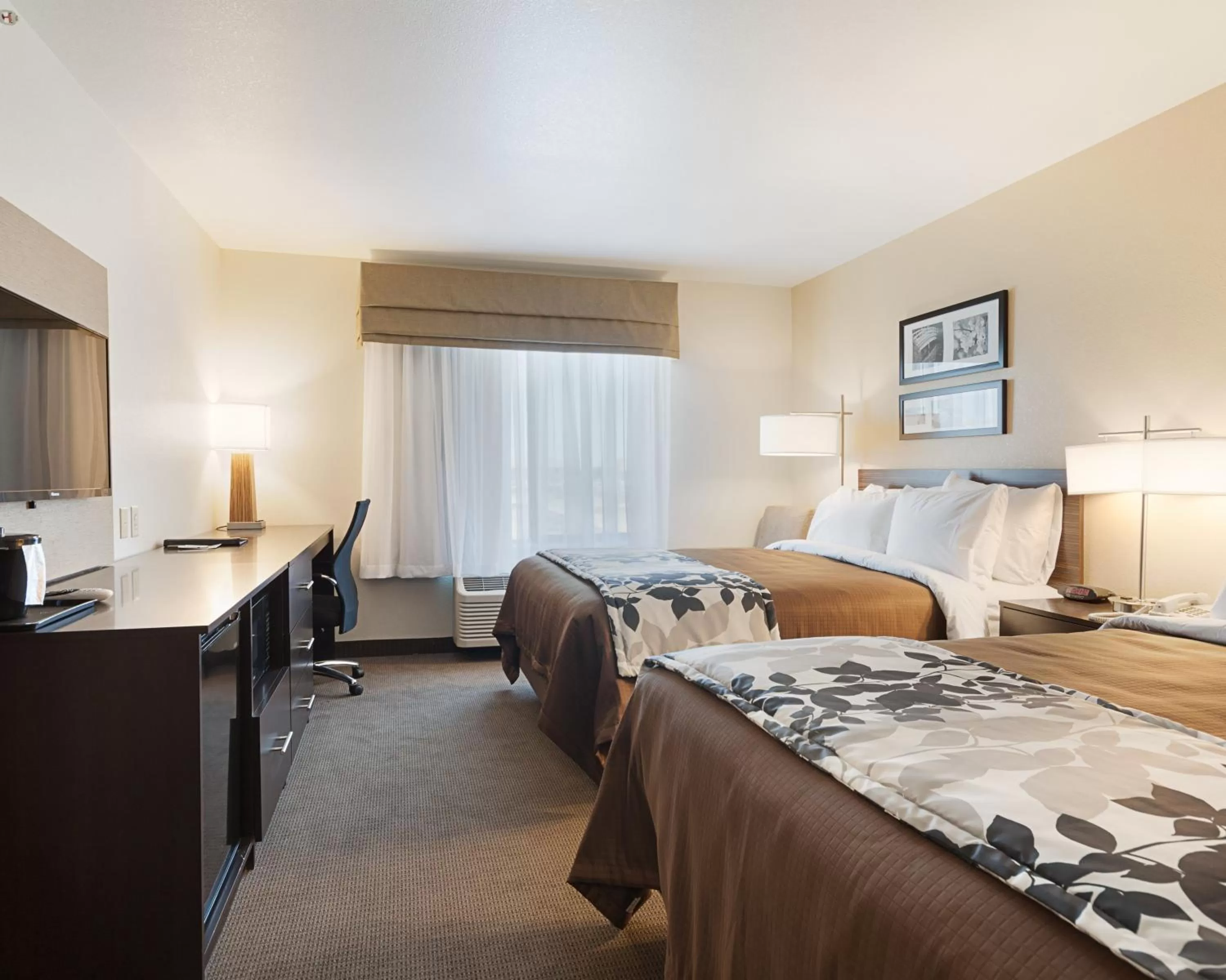 Bed in Sleep Inn & Suites Carlsbad Caverns Area