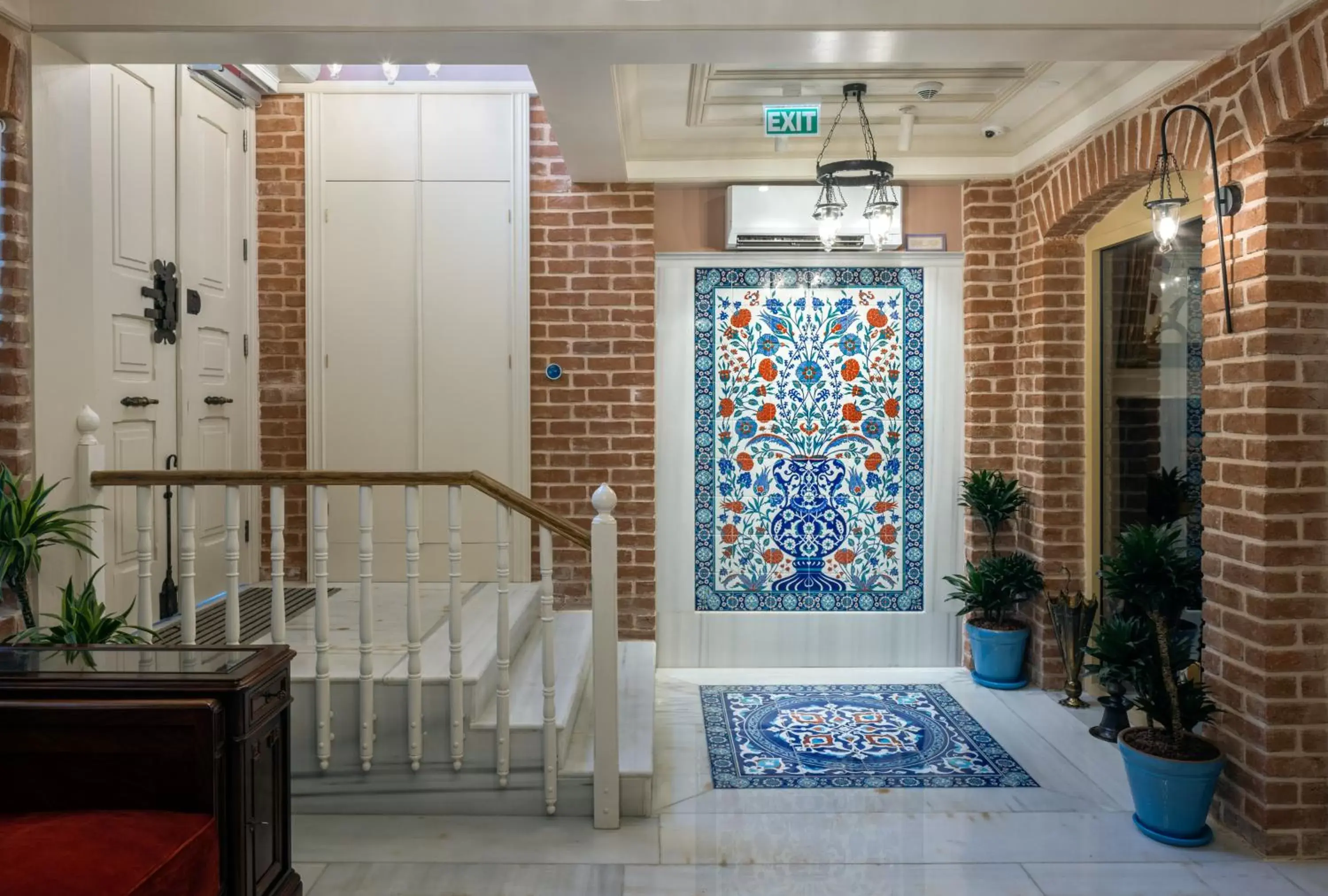 Facade/entrance in Hotel Turkish House Facade/entrance in Hotel Turkish House