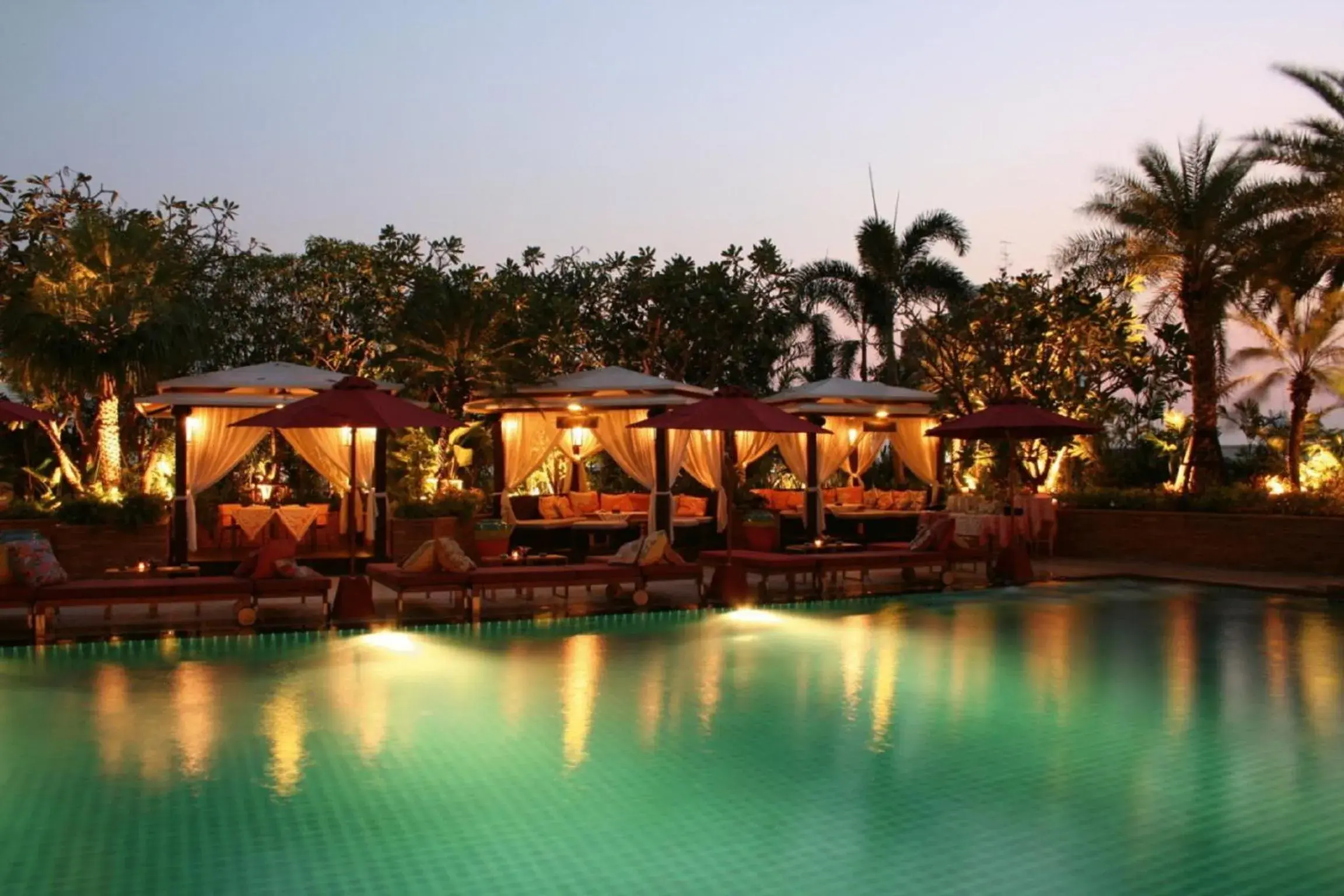 Swimming pool in Ascott Sathorn Bangkok Swimming pool in Ascott Sathorn Bangkok