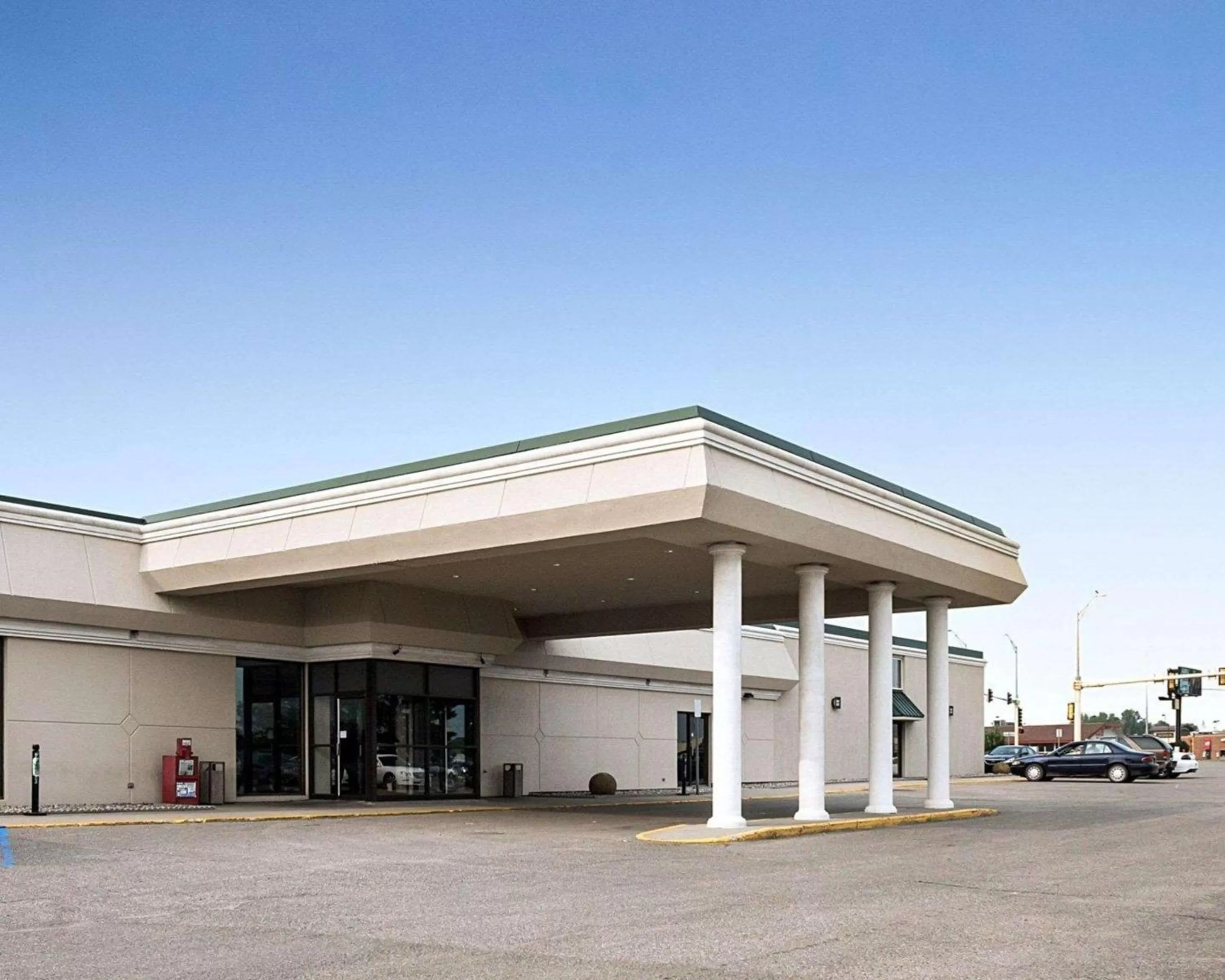 Baymont by Wyndham Jamestown Conference Center & Water Park