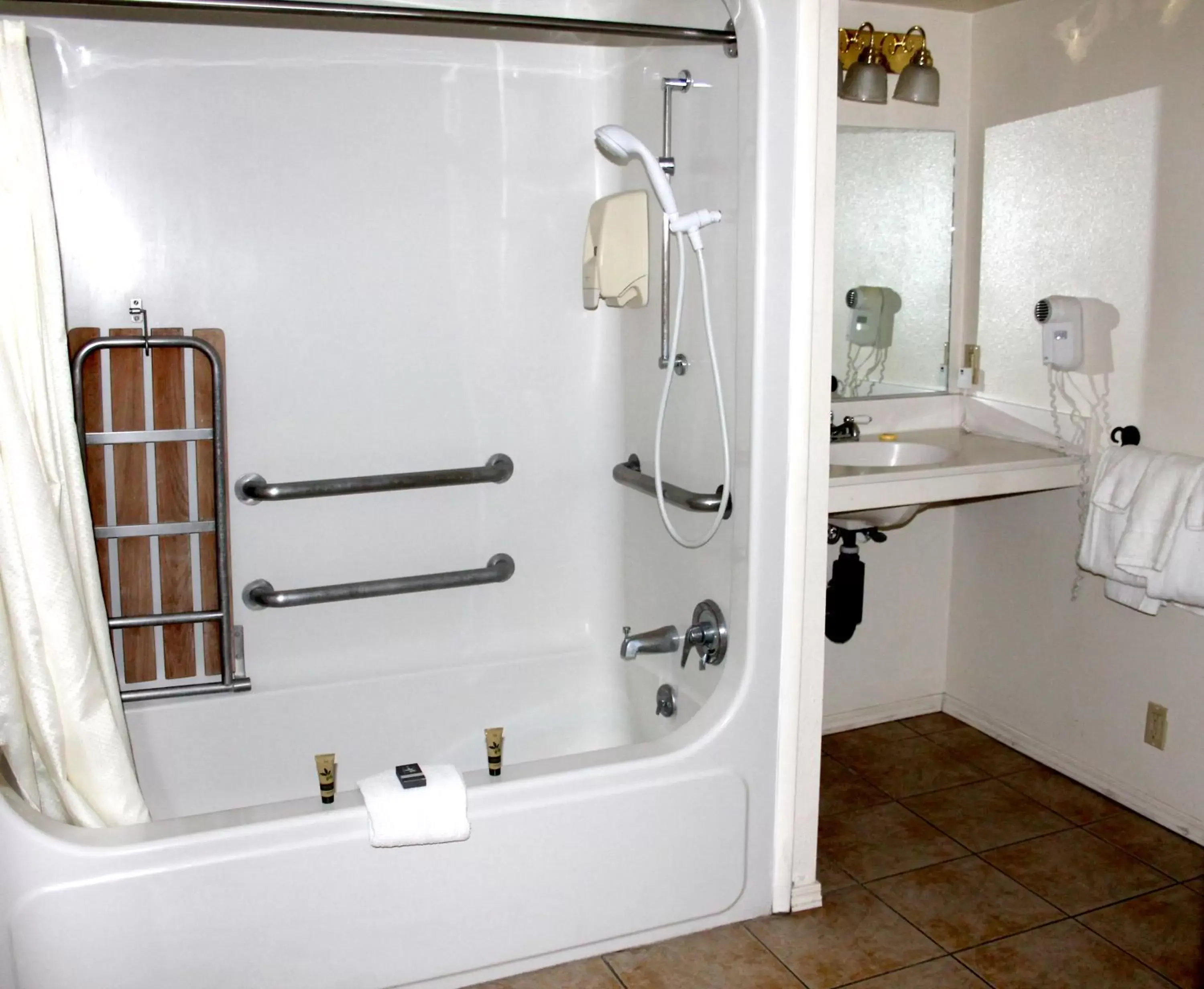 Bathroom in Fireside Lodge