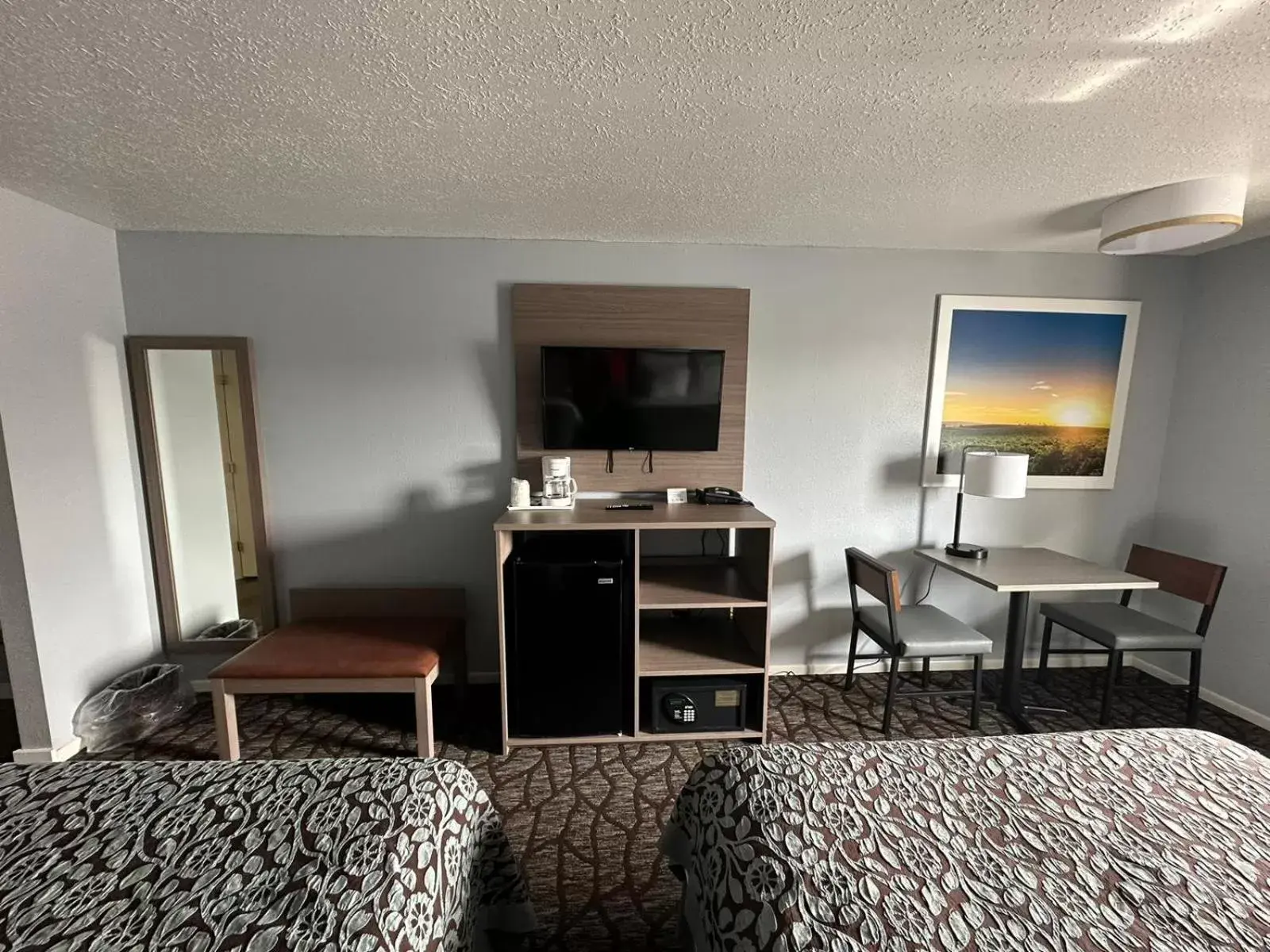 TV and multimedia, TV/Entertainment Center in Baymont by Wyndham Manistee