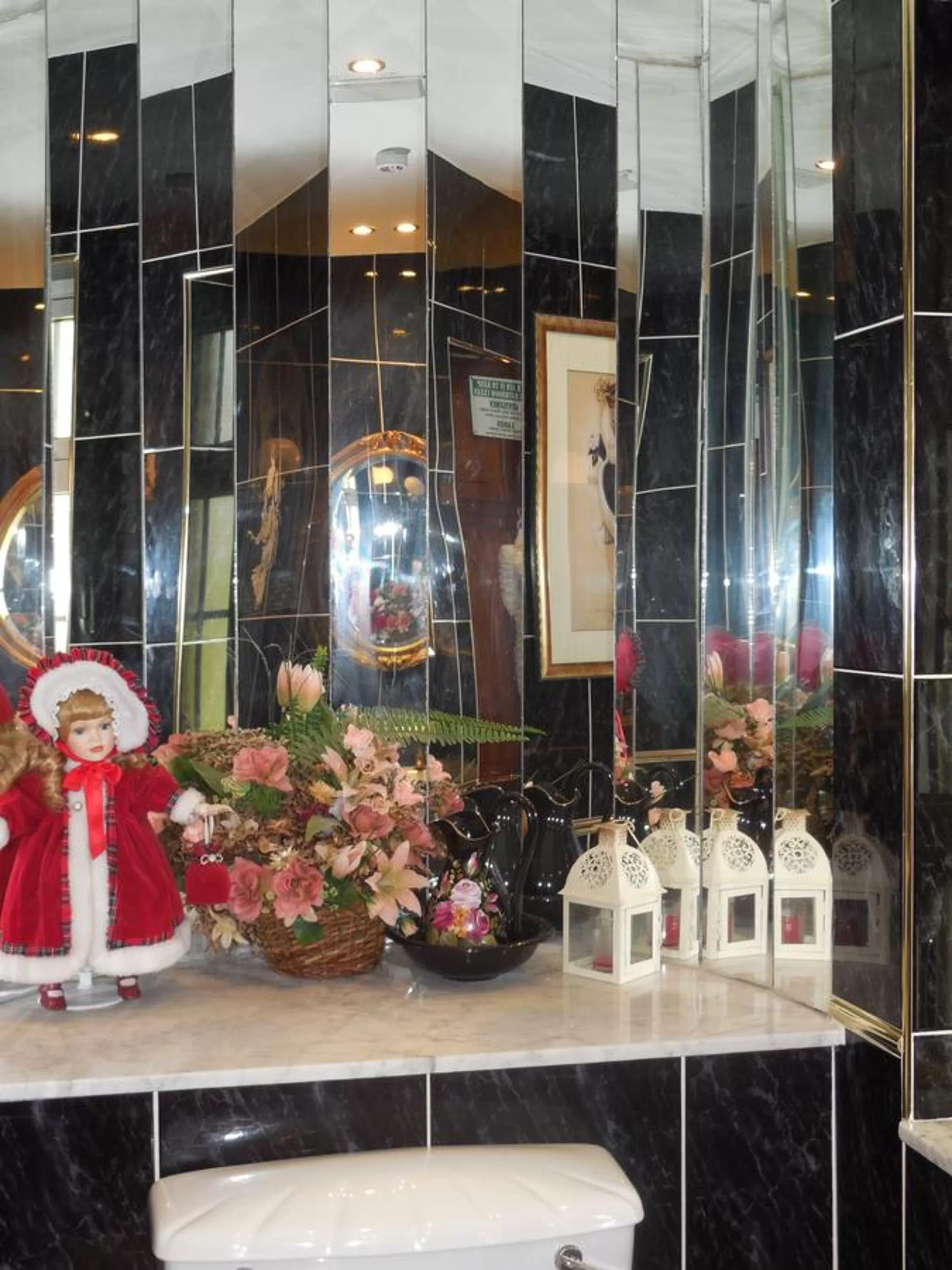 Decorative detail in Crystal Springs B&B