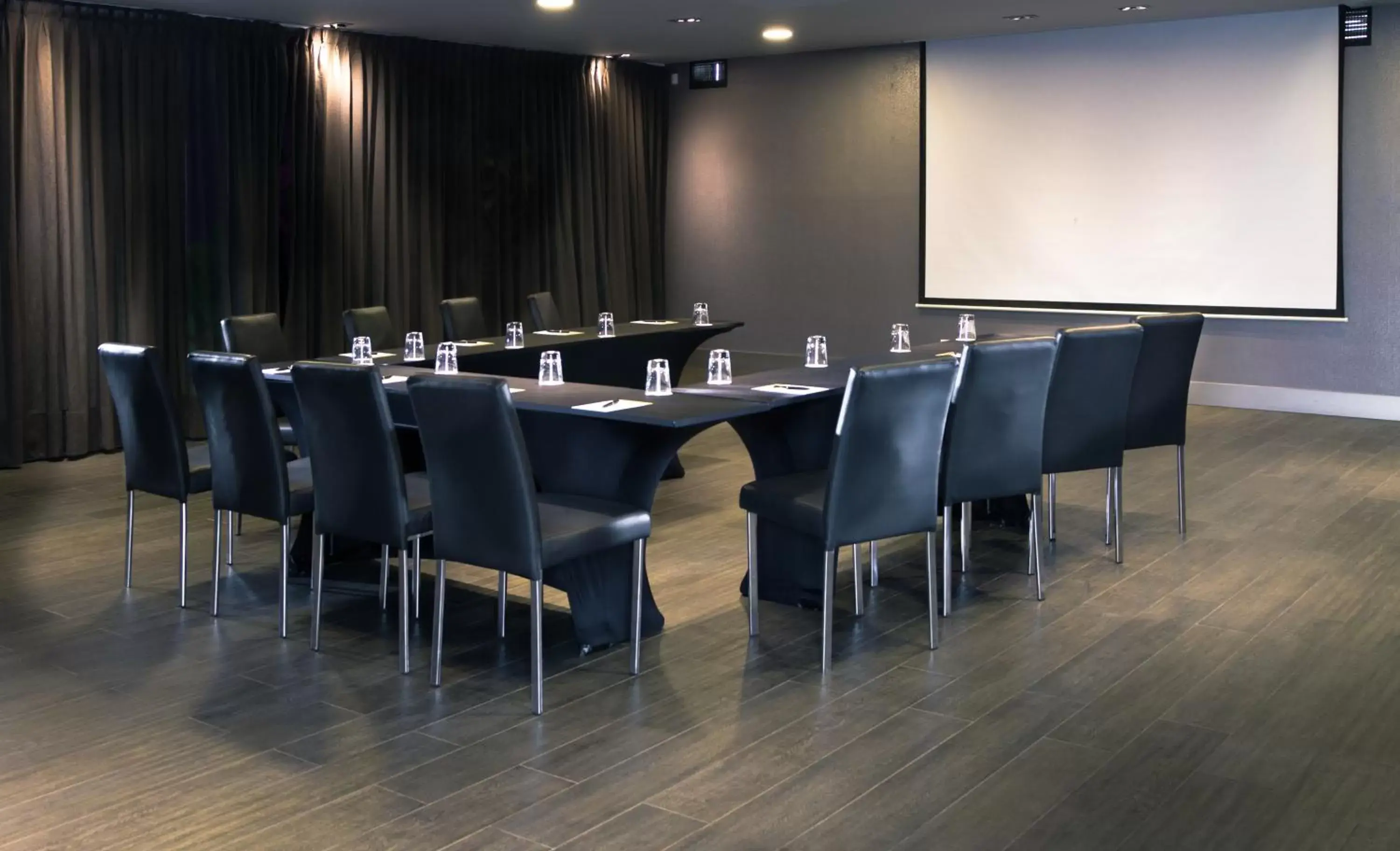 Meeting/conference room in Exe Bacata 95