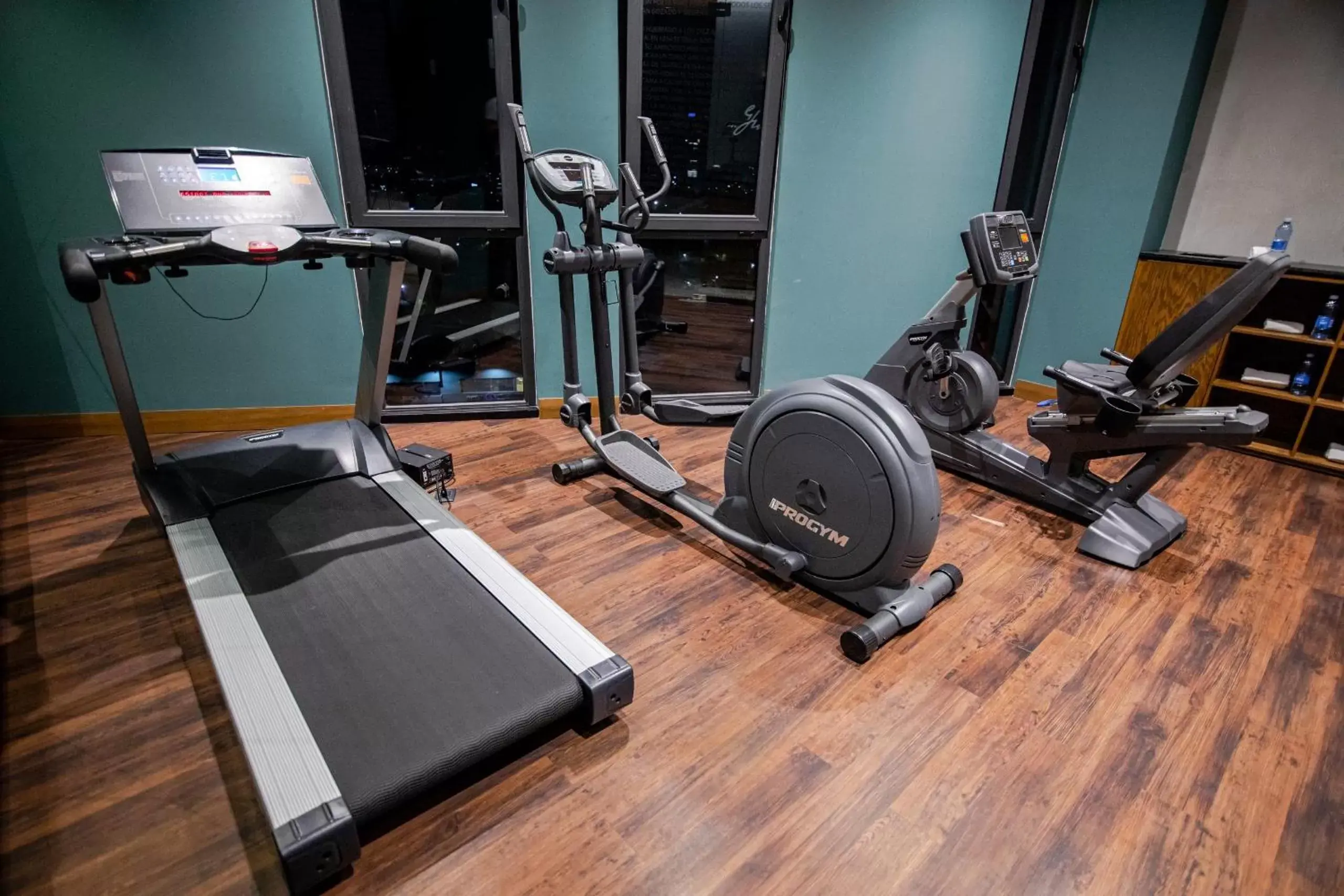 Fitness centre/facilities, Fitness Center/Facilities in Becquer Hotel Guadalajara