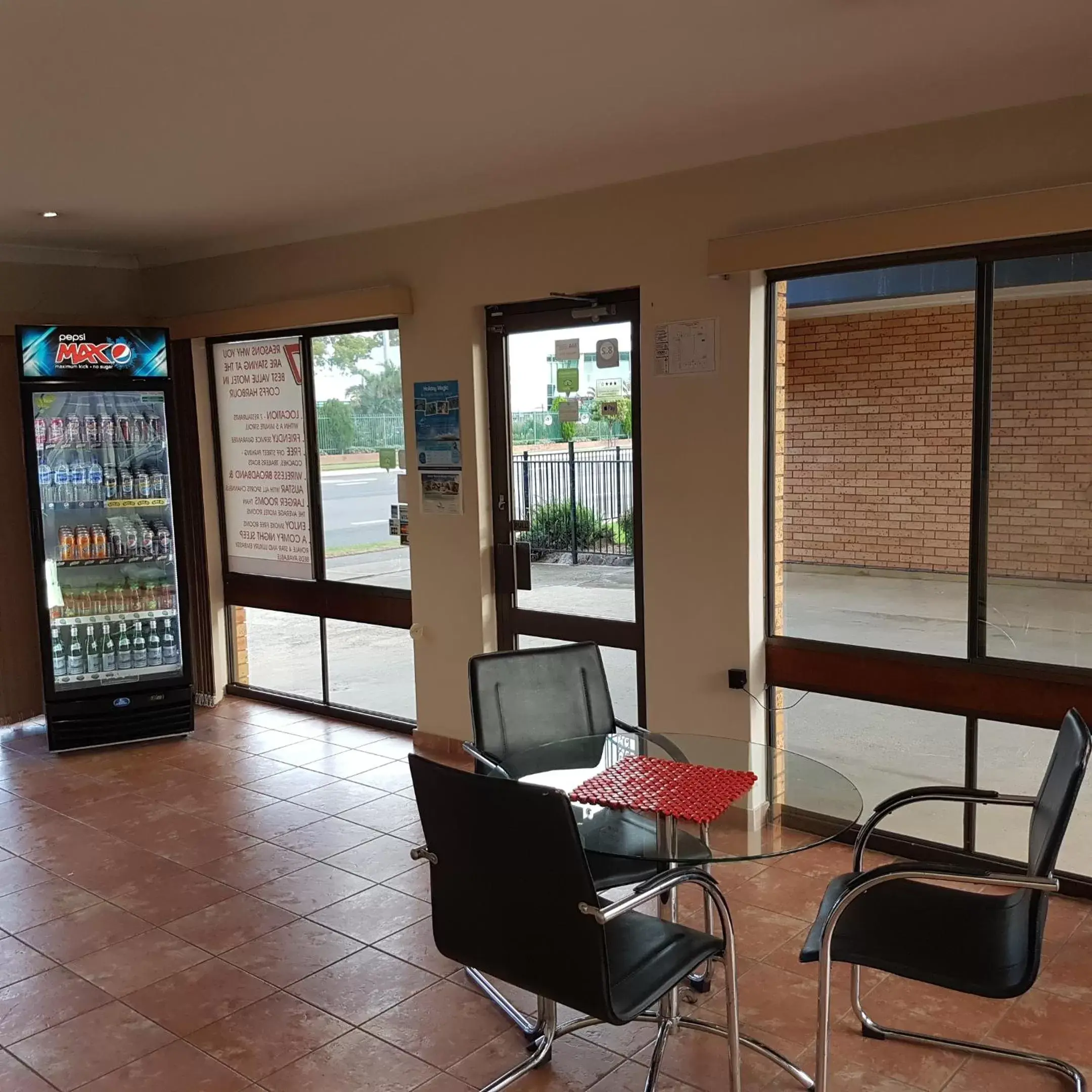 Lobby or reception, Seating Area in Chelsea Motor Inn