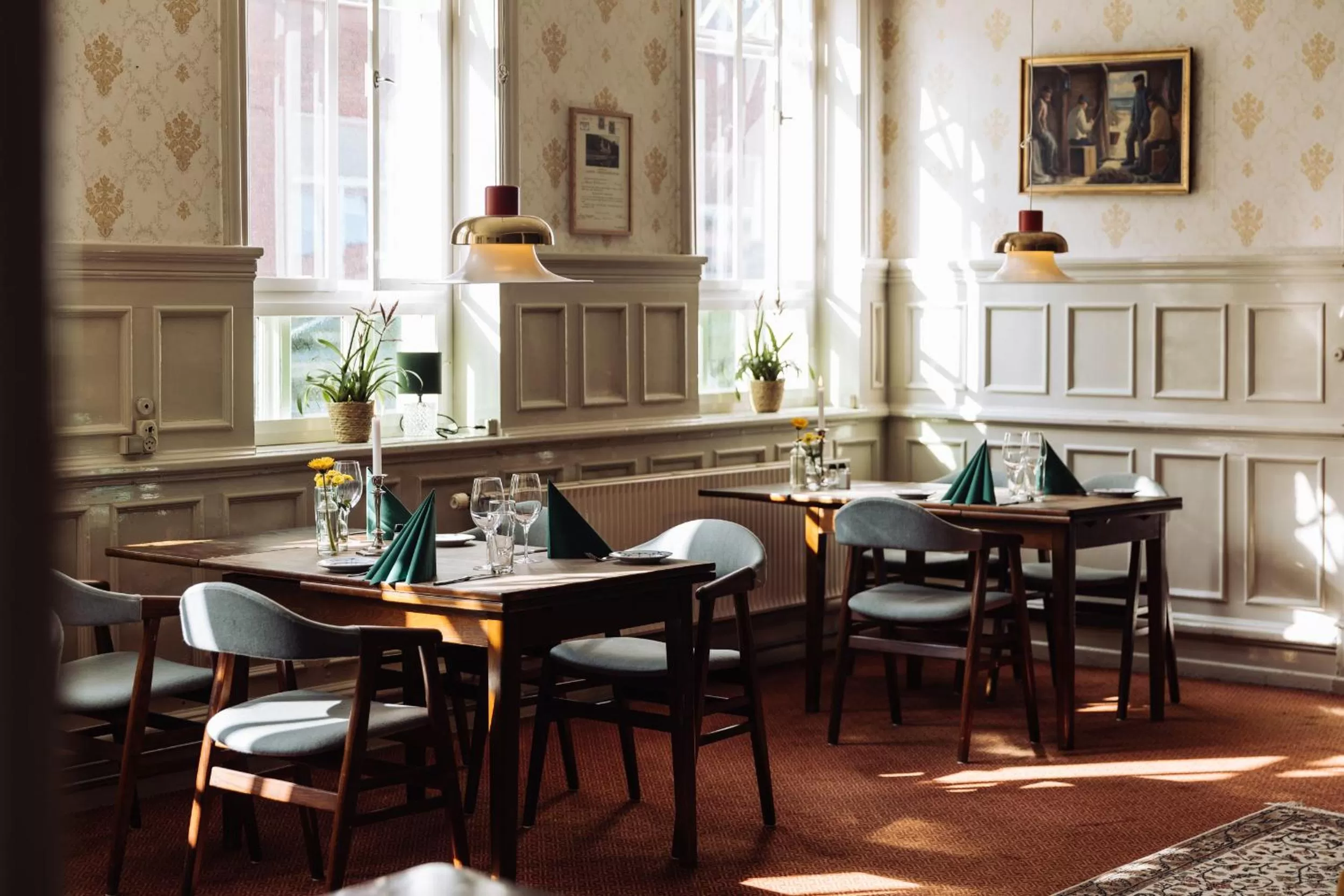 Restaurant/places to eat in Hotel Lidenlund