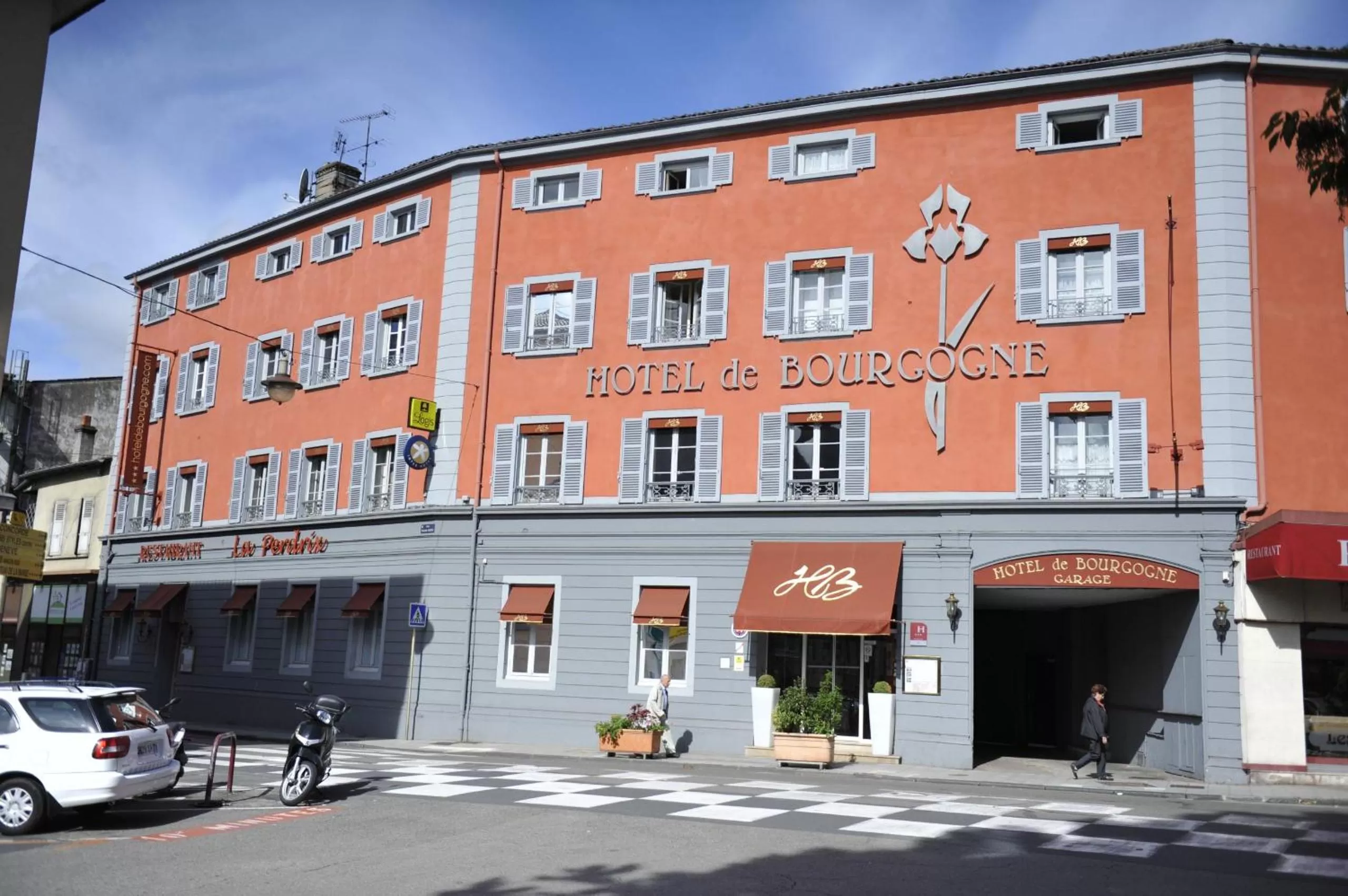 Property building in LOGIS Hôtel de Bourgogne - Mâcon