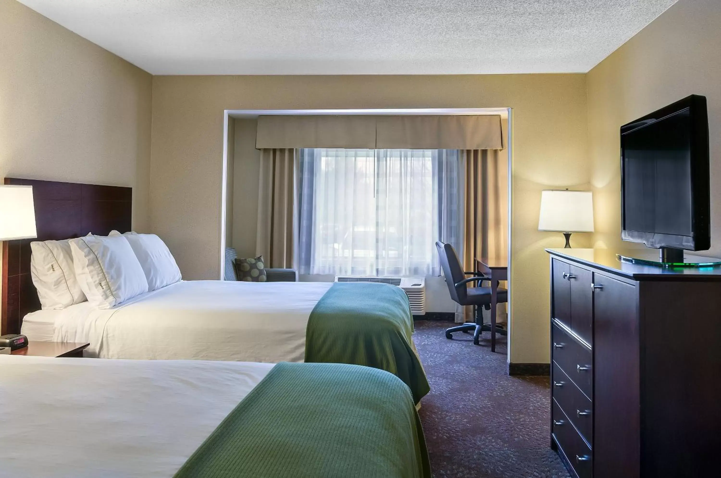 Photo of the whole room in Holiday Inn Express & Suites Sandy - South Salt Lake City, an IHG Hotel