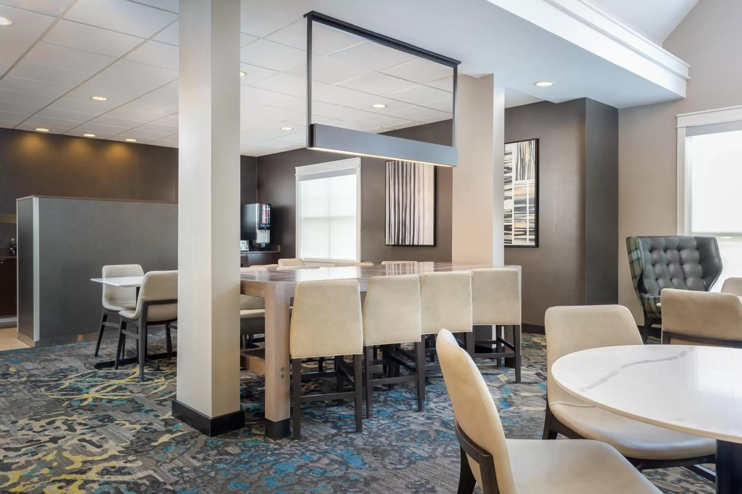 Lobby or reception, Restaurant/Places to Eat in Residence Inn Largo Medical Center Drive