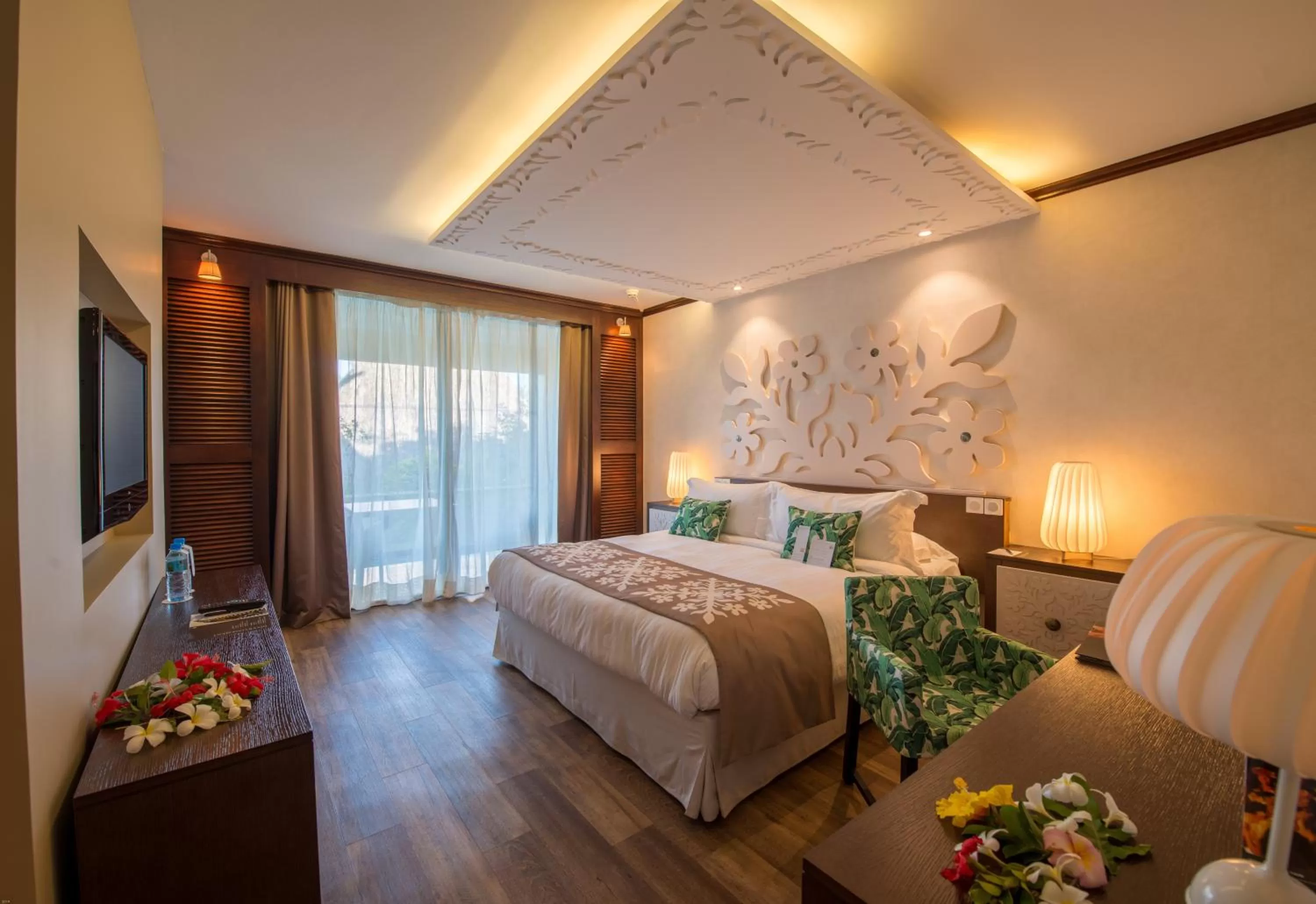 Photo of the whole room, Bed in InterContinental Tahiti Resort & Spa by IHG